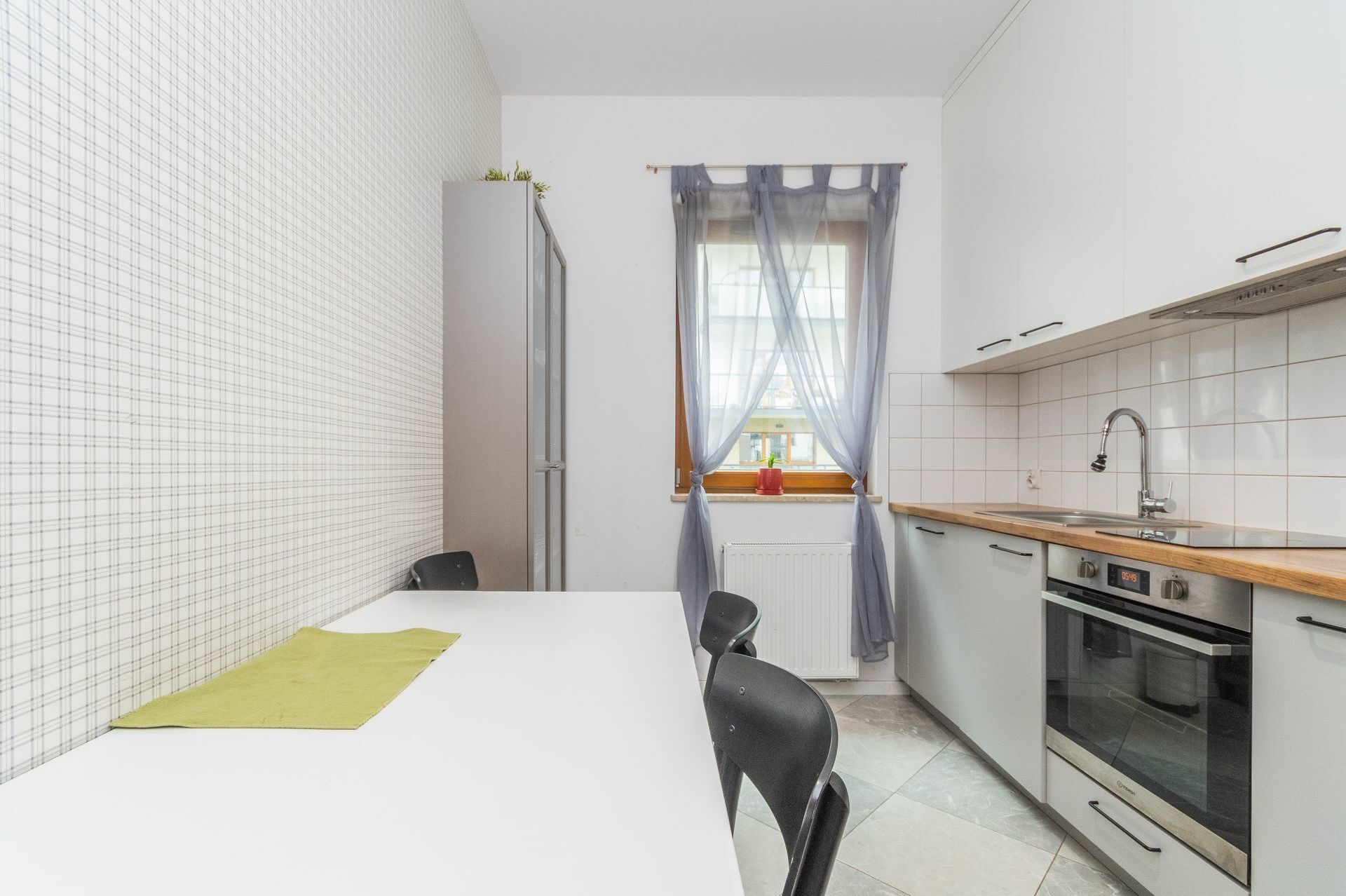 Grand Apartments