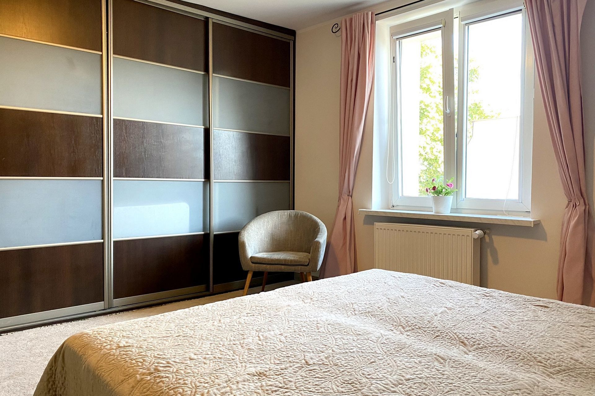Grand Apartments