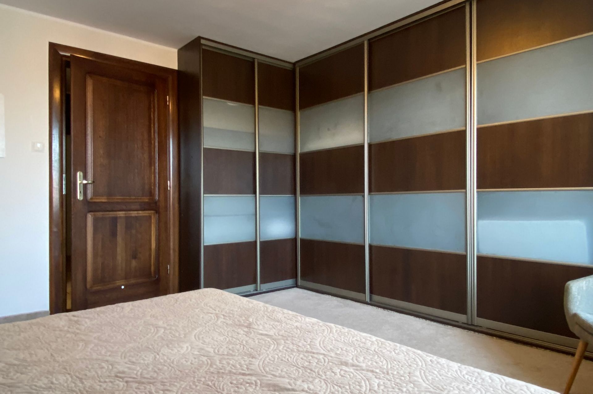 Grand Apartments