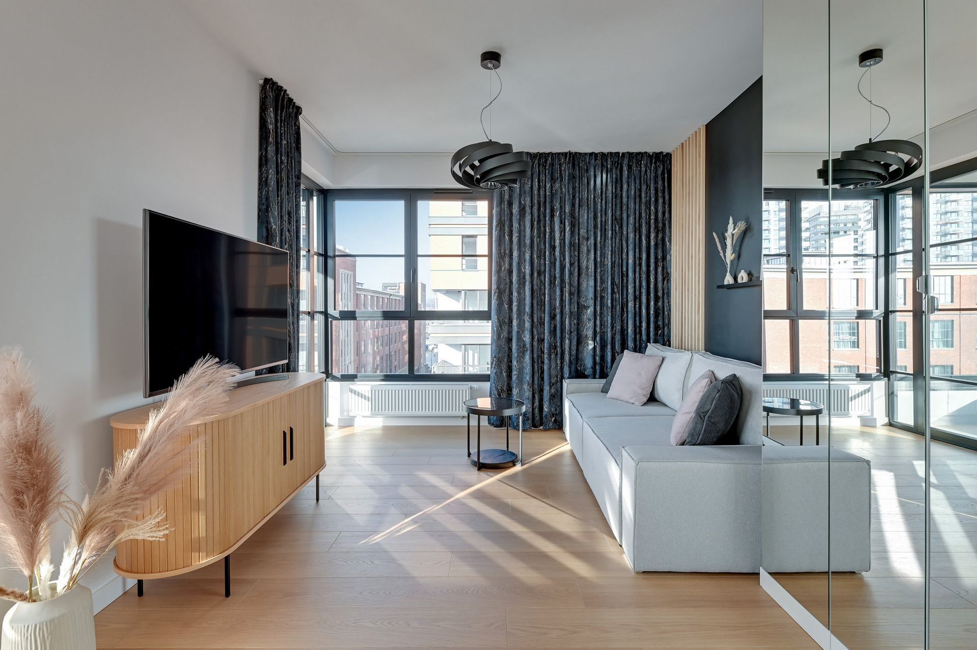 Grand Apartments