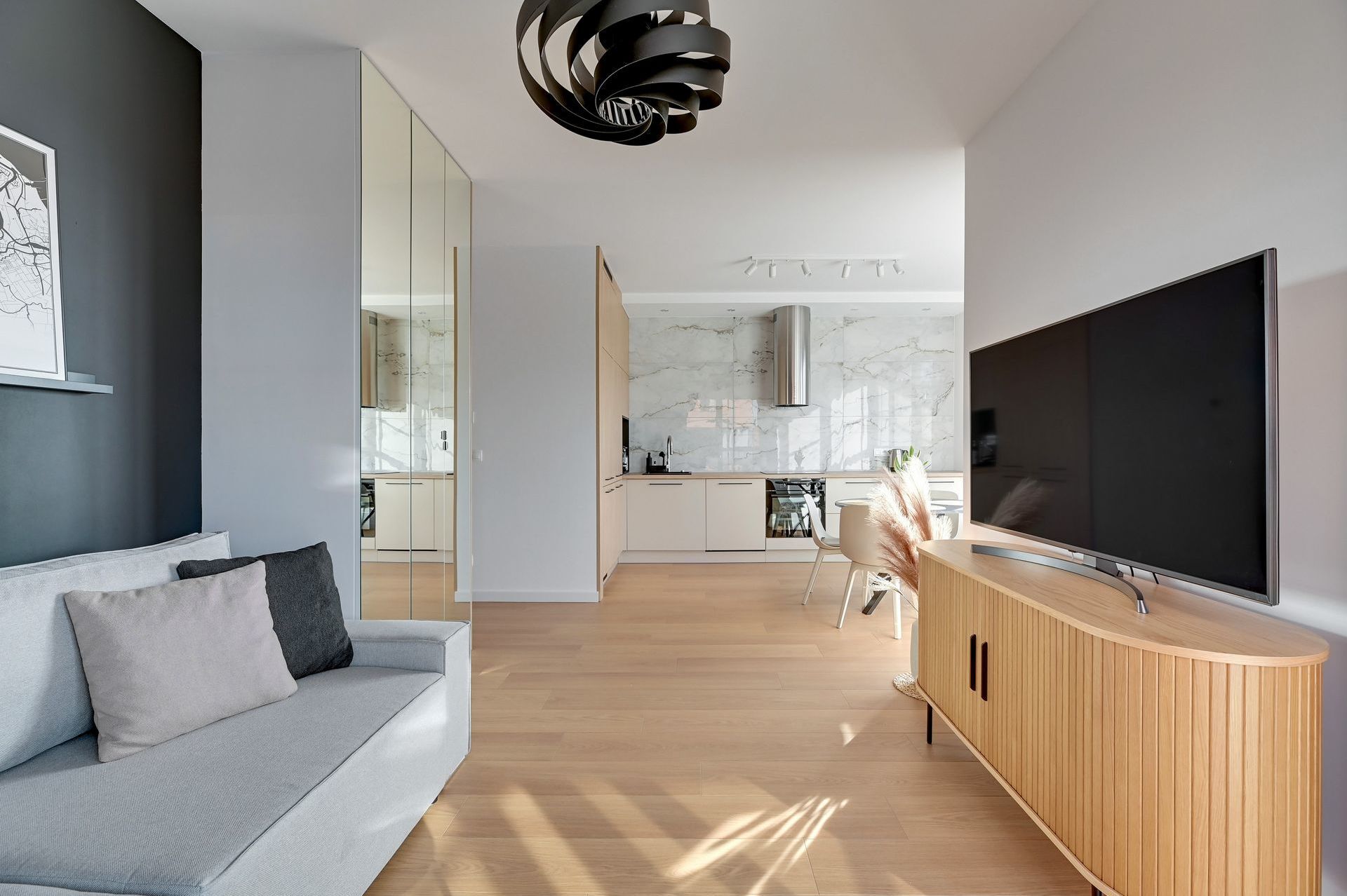 Grand Apartments