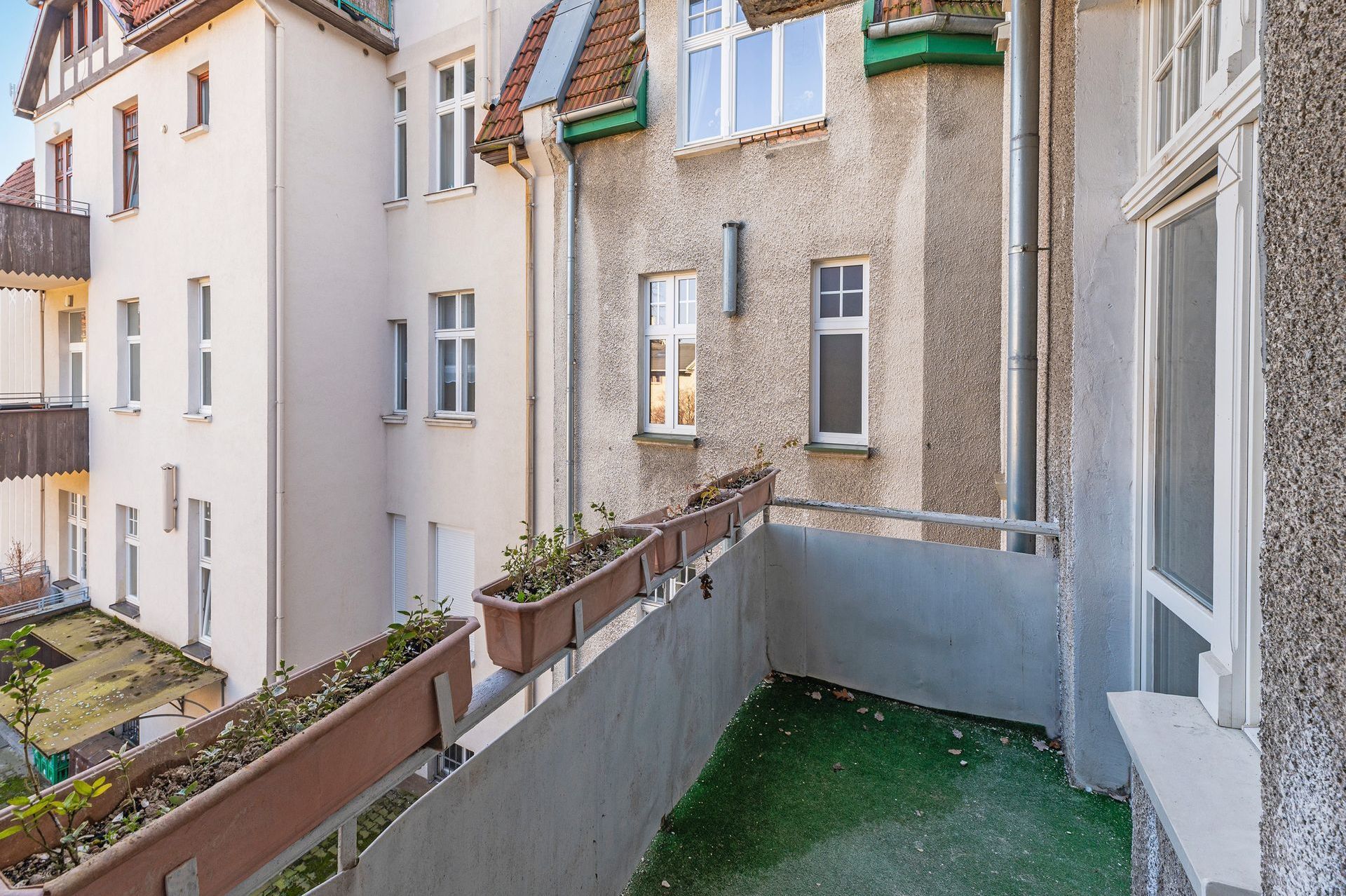 Grand Apartments