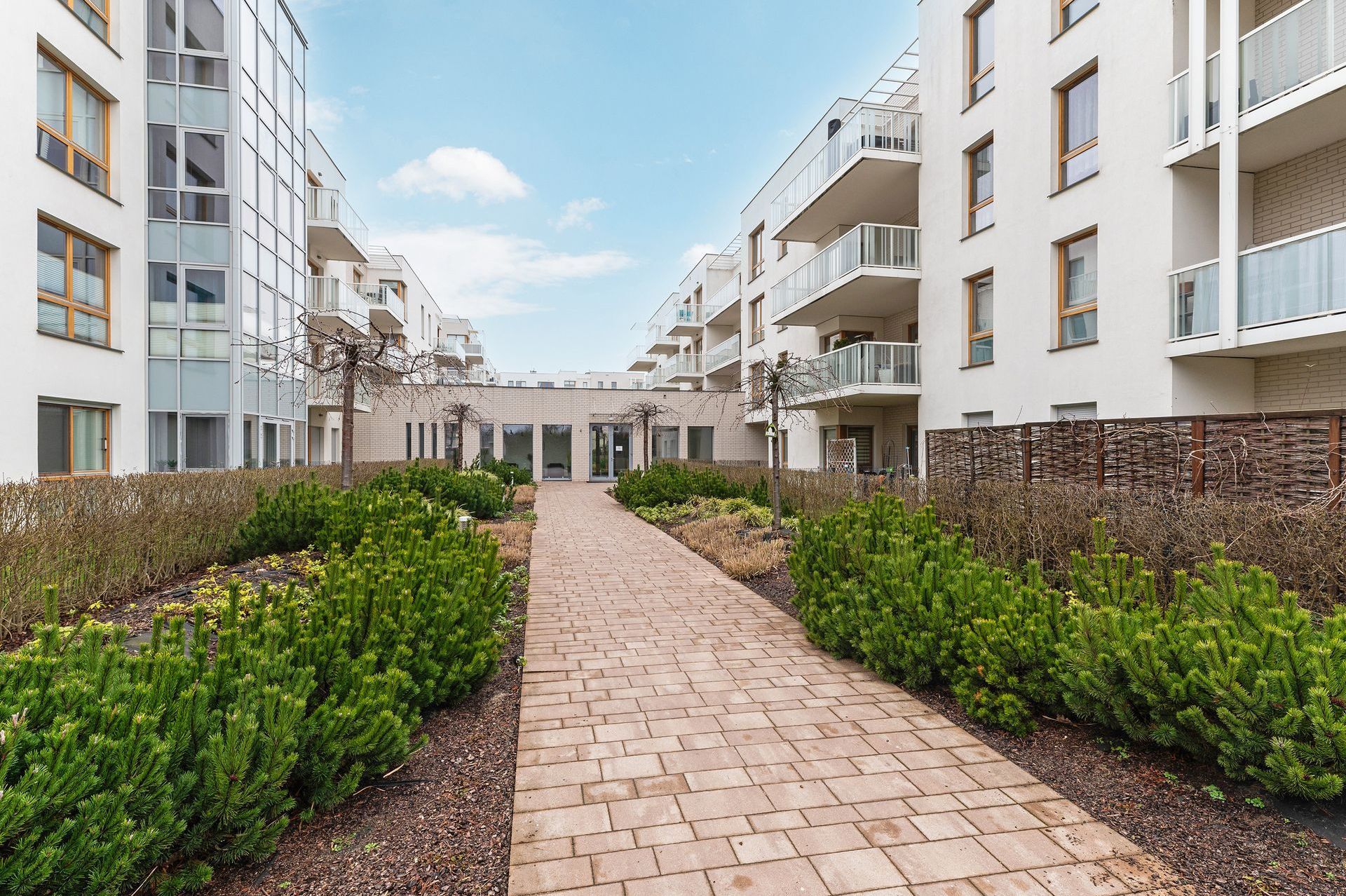 Grand Apartments