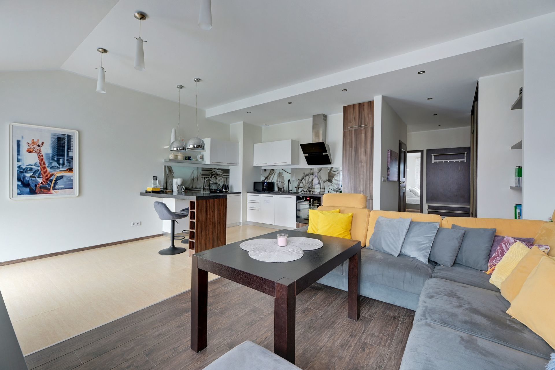 Grand Apartments
