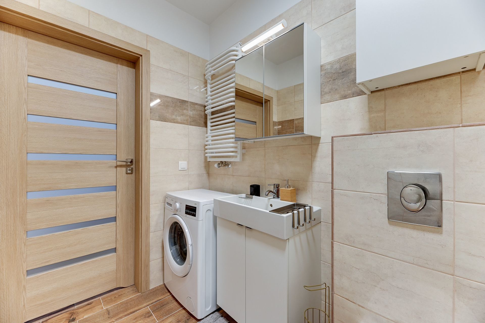Grand Apartments