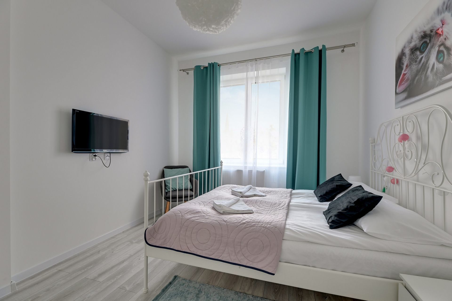 Grand Apartments