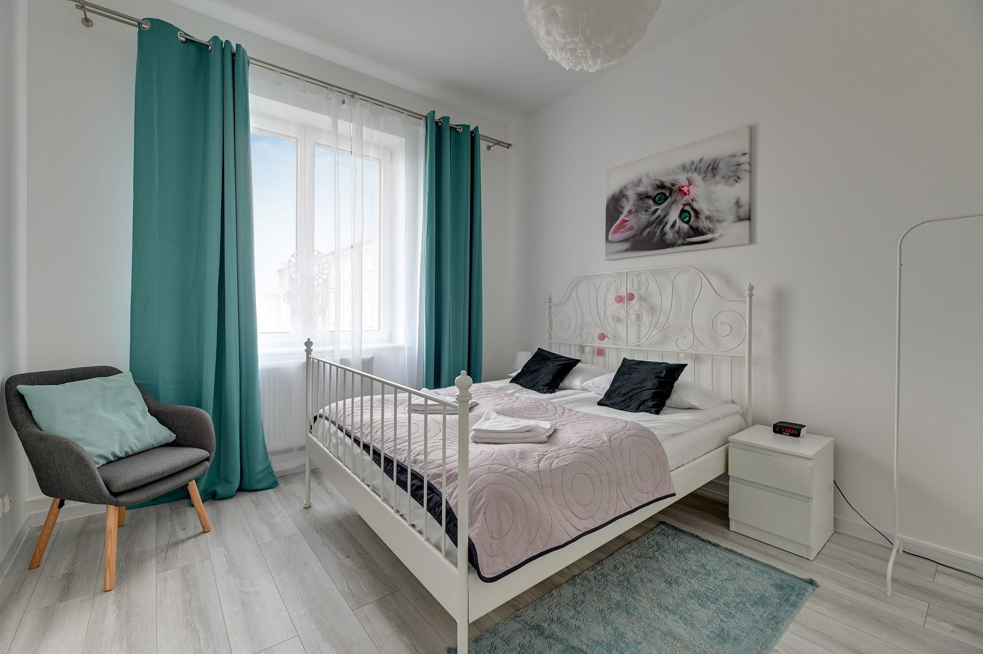 Grand Apartments