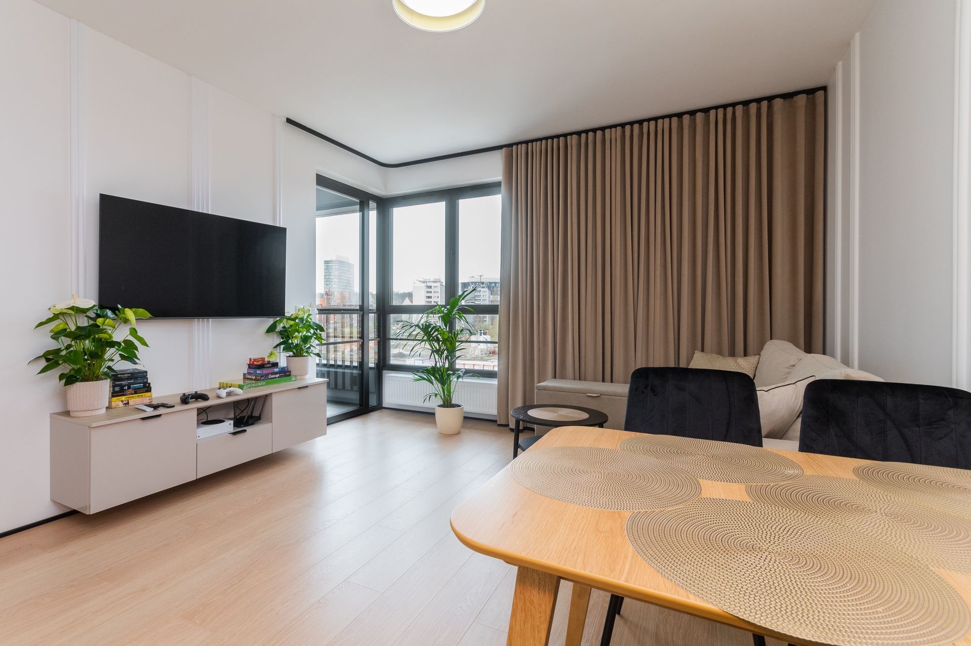 Grand Apartments