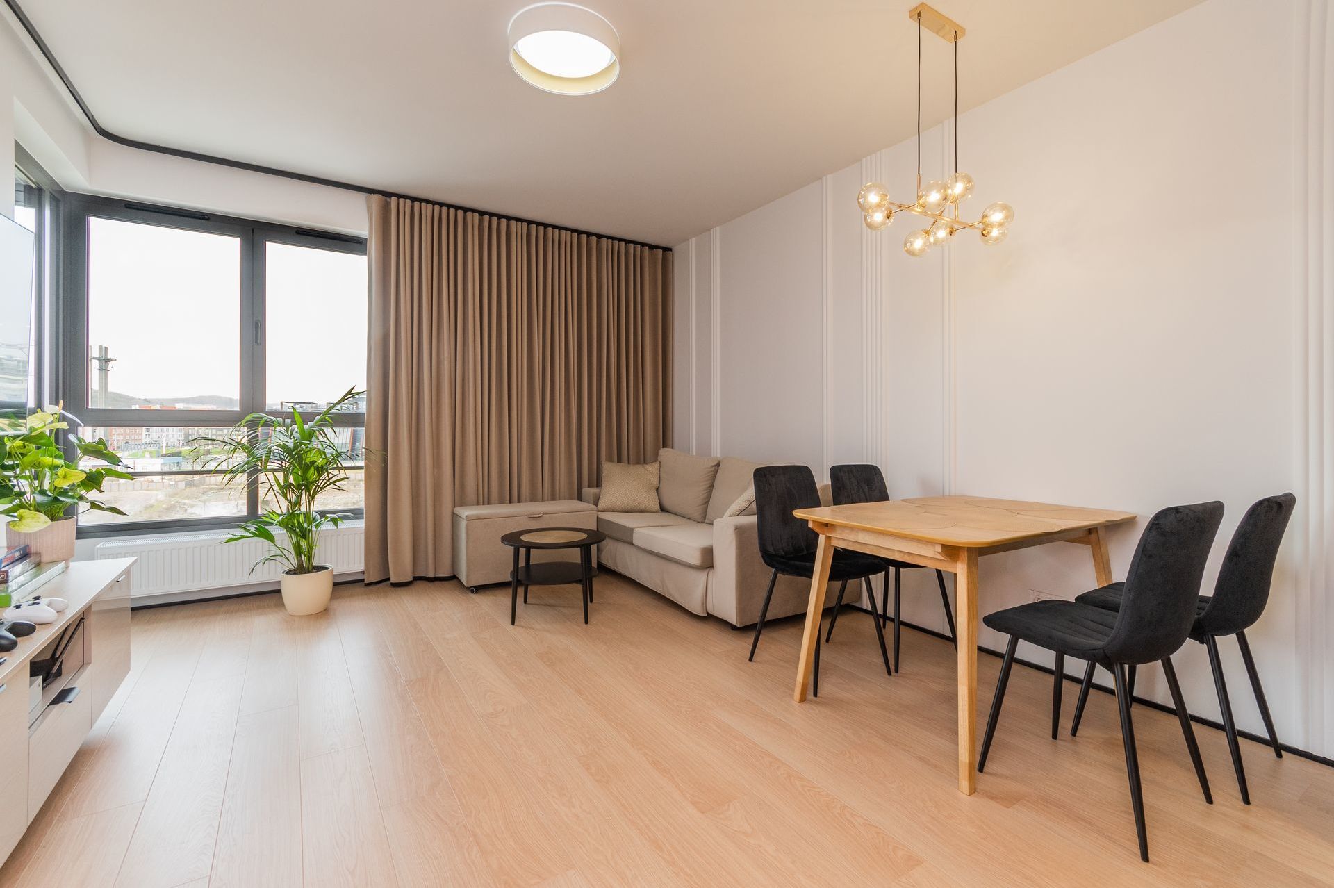 Grand Apartments