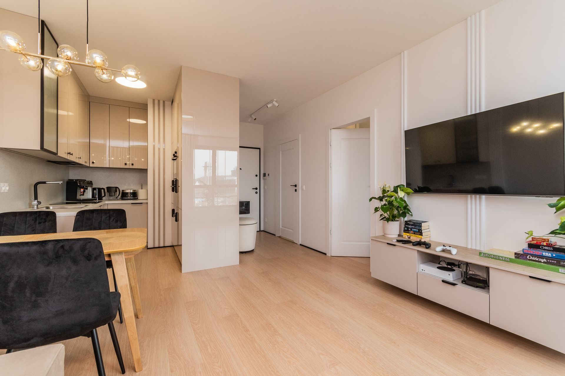 Grand Apartments