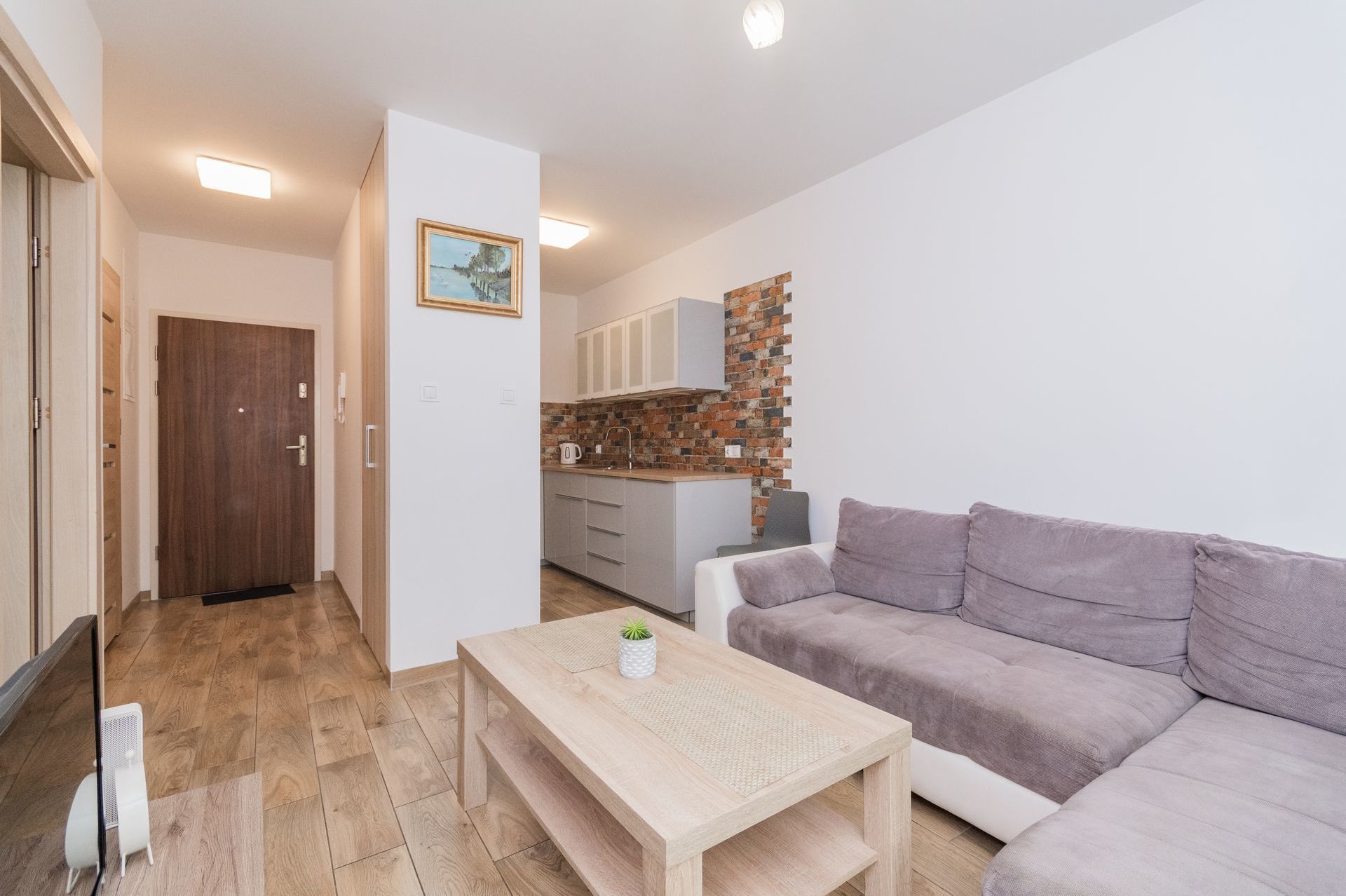 Grand Apartments