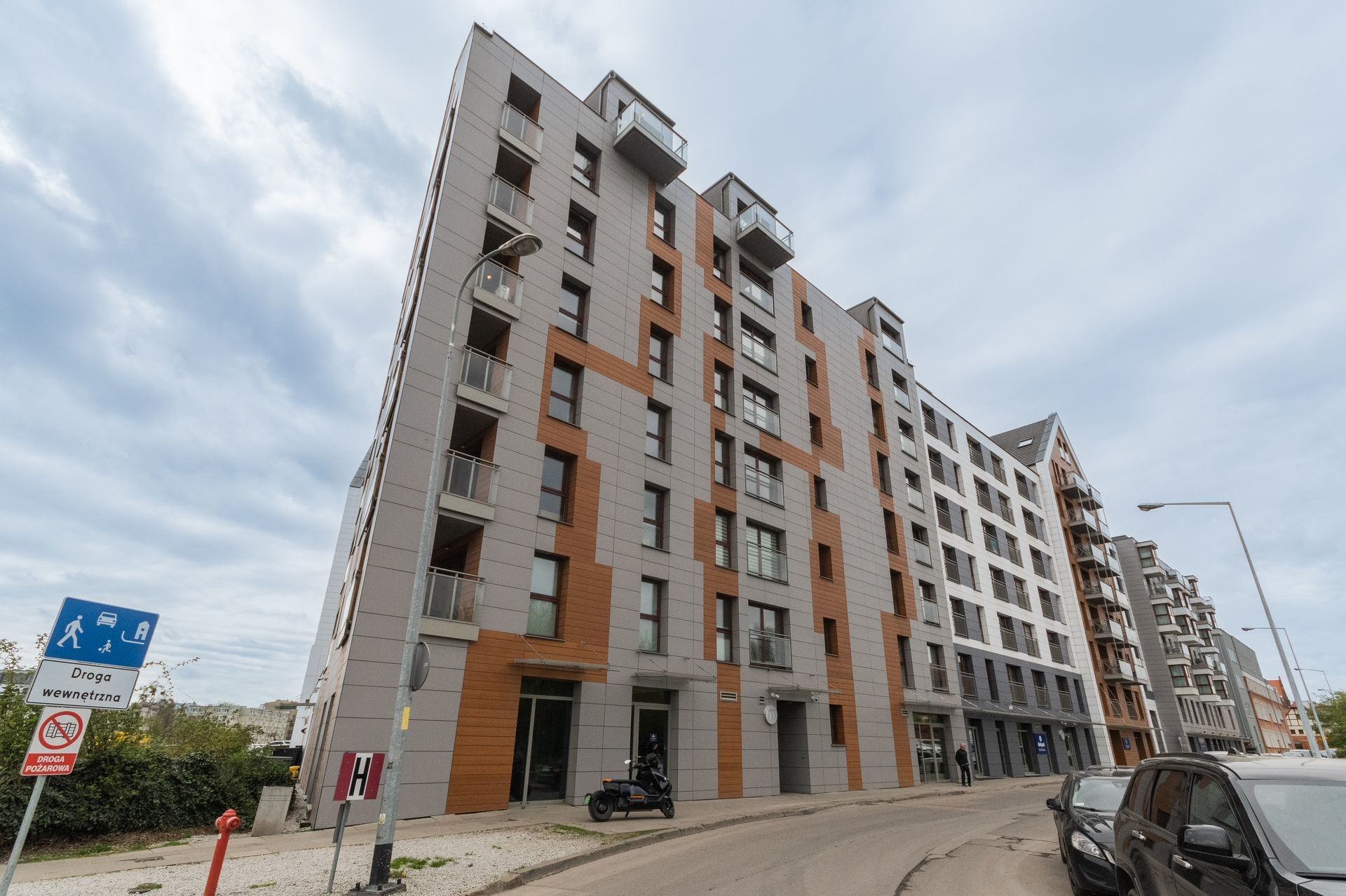 Grand Apartments