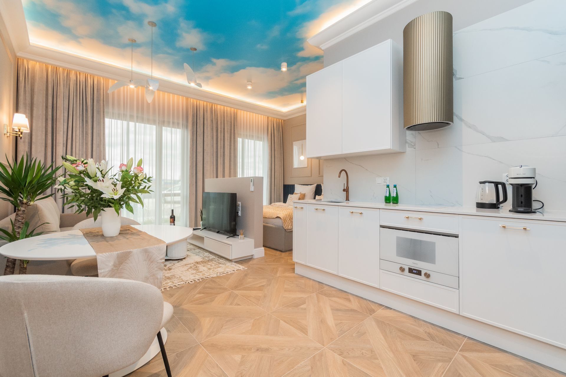 Grand Apartments