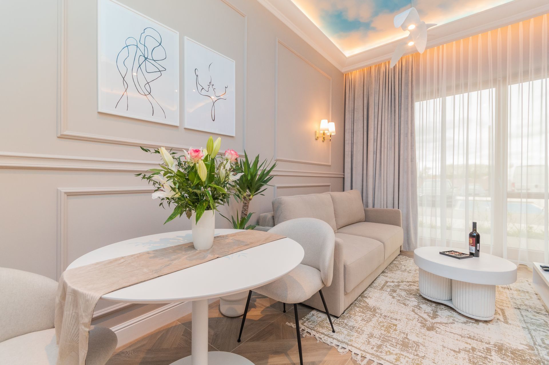 Grand Apartments