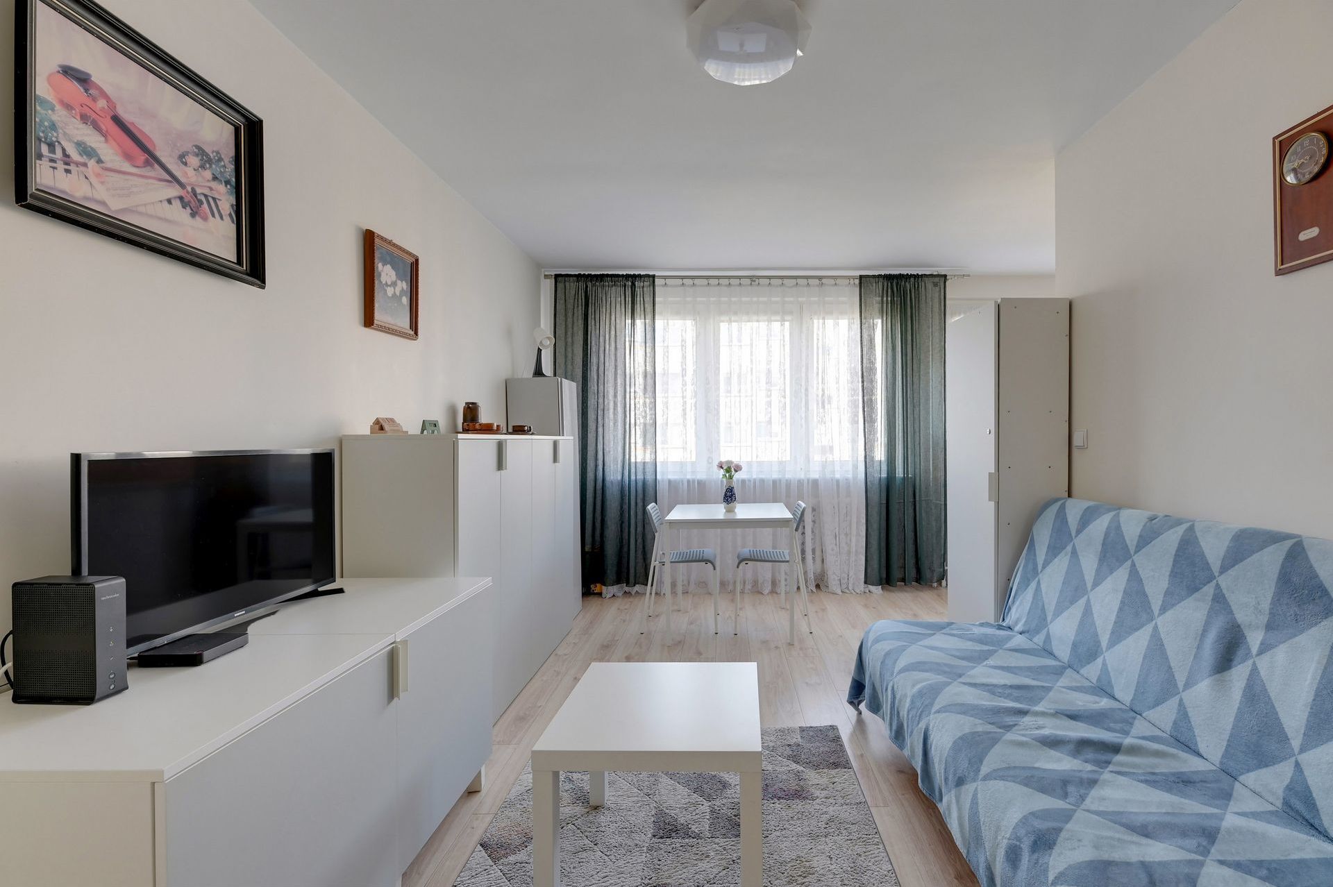 Grand Apartments