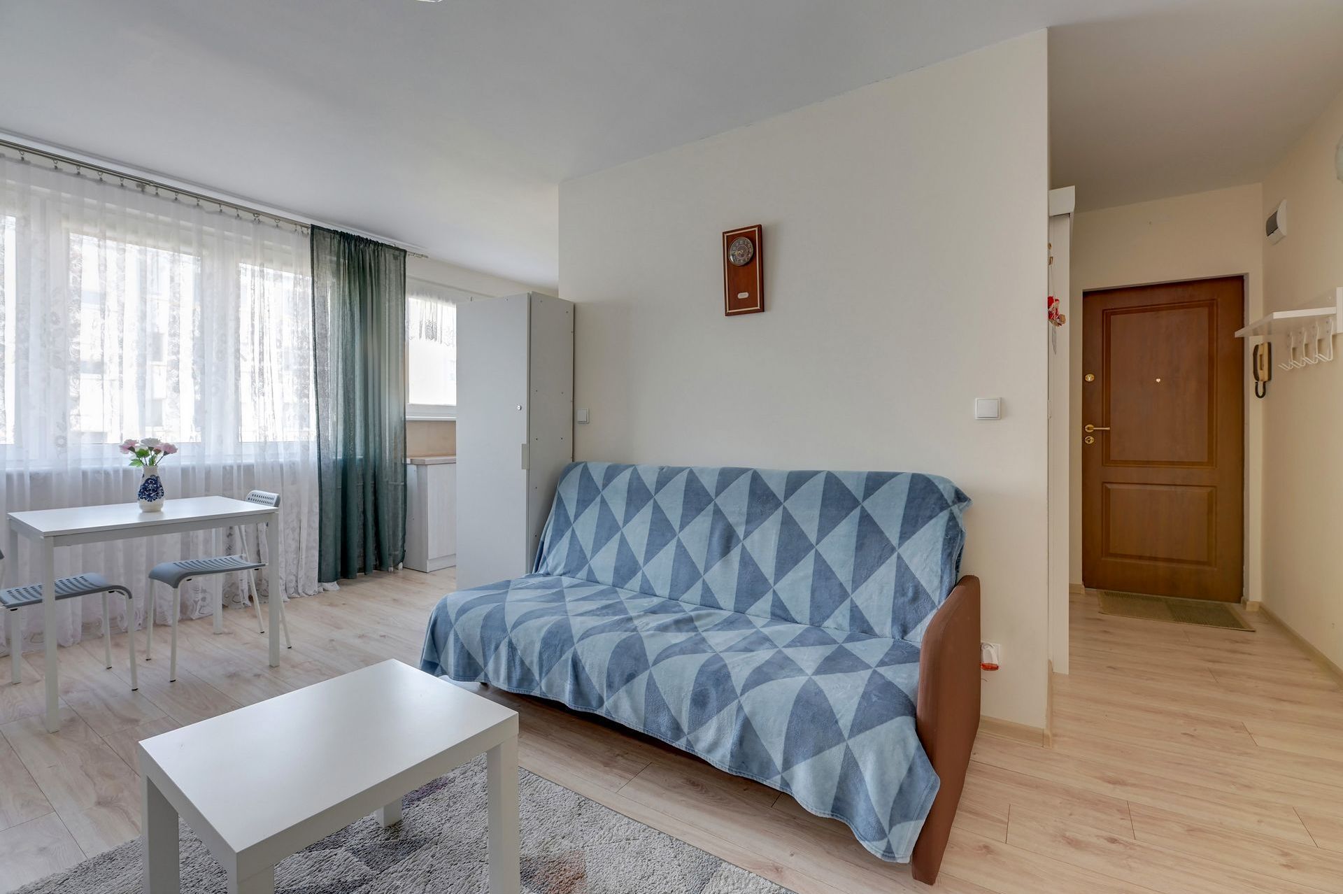 Grand Apartments