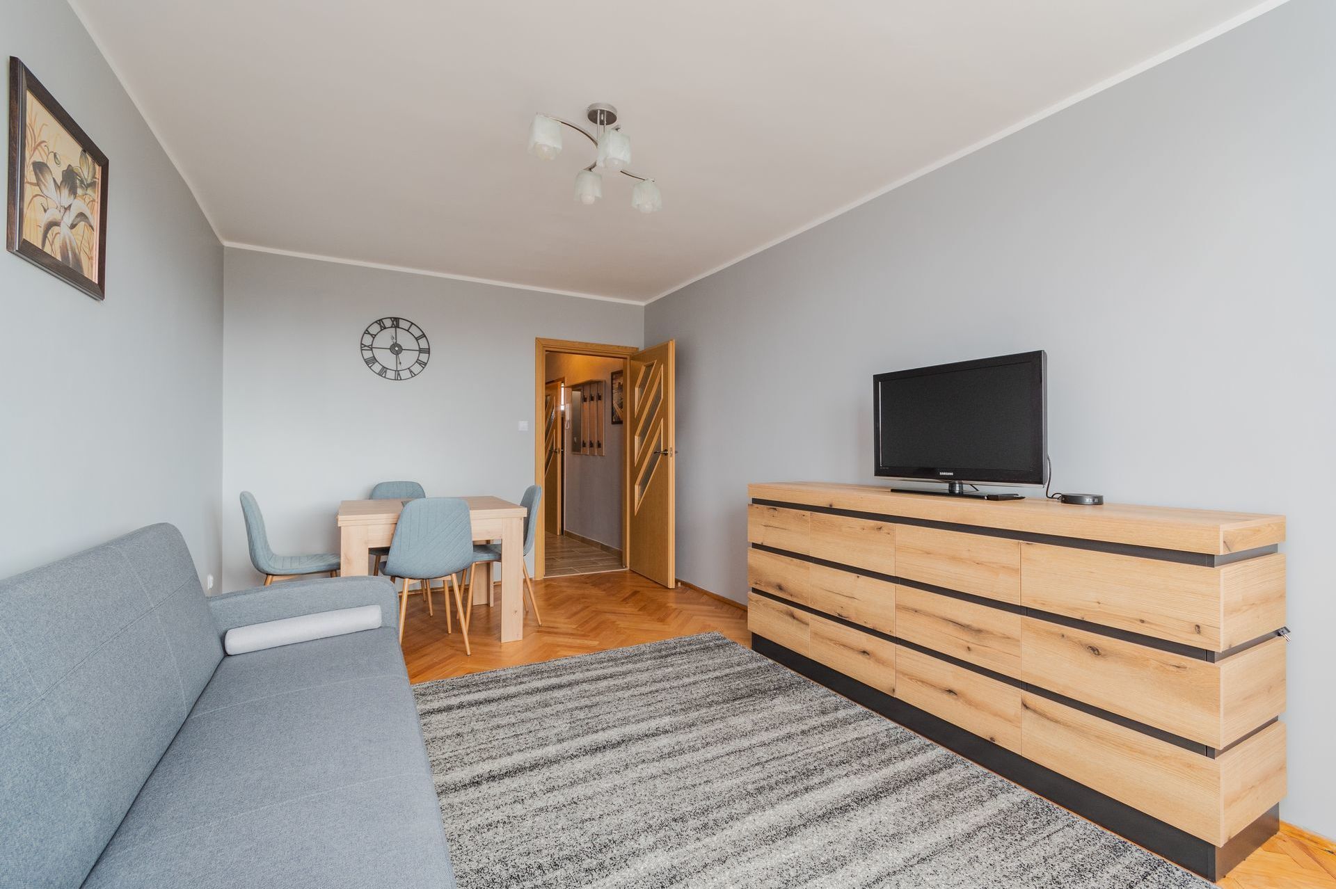 Grand Apartments