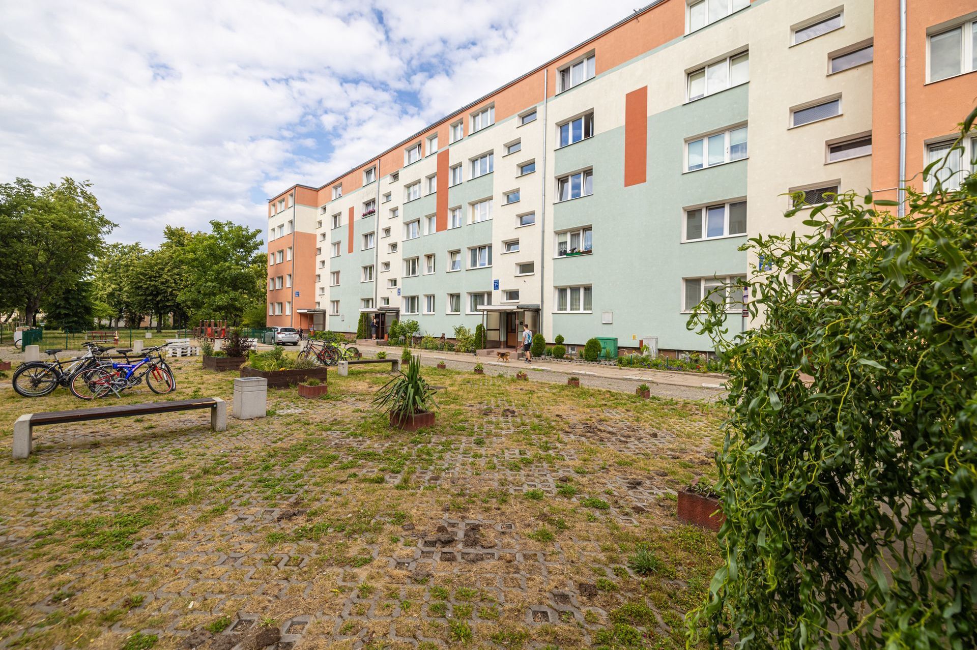 Grand Apartments