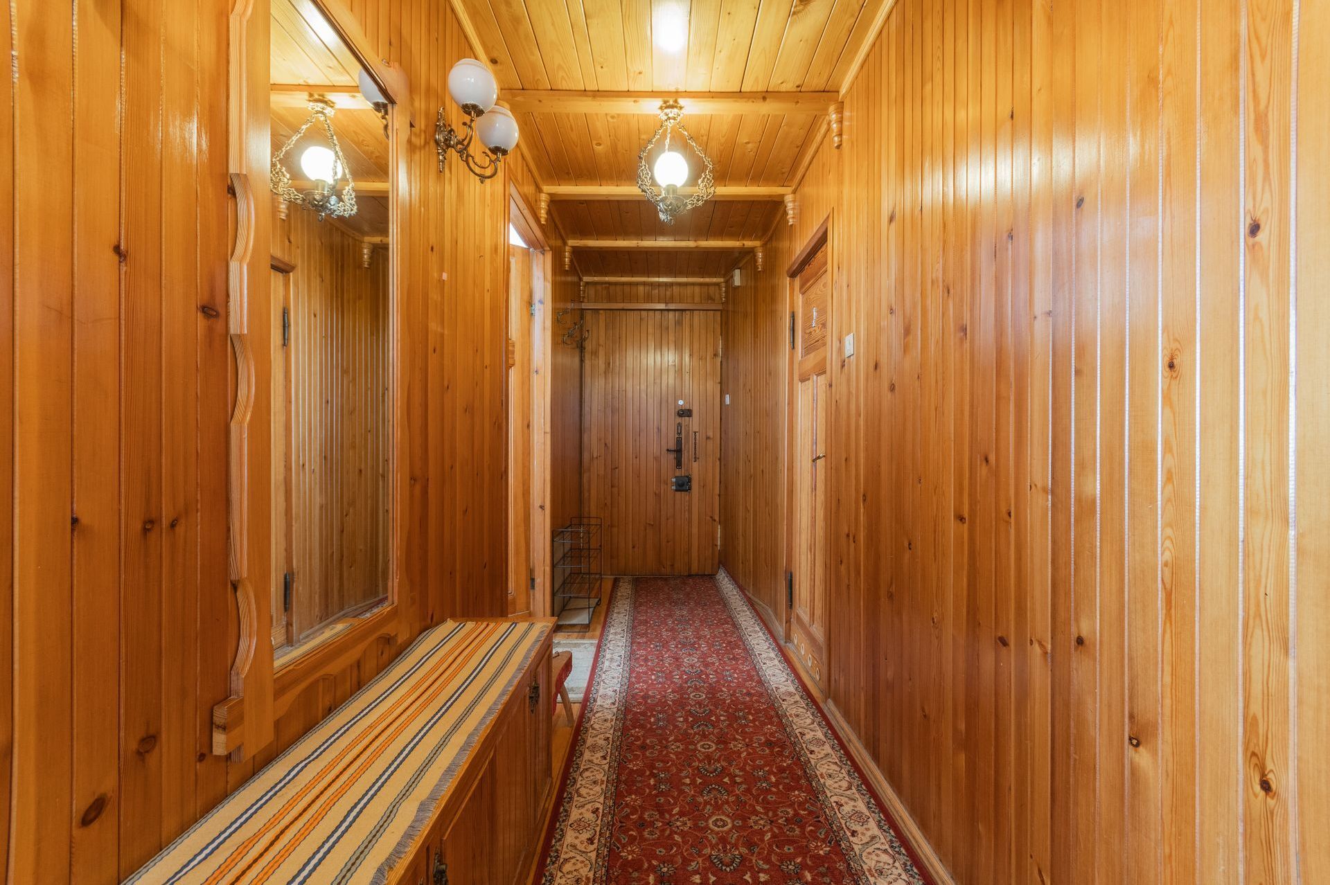 Grand Apartments