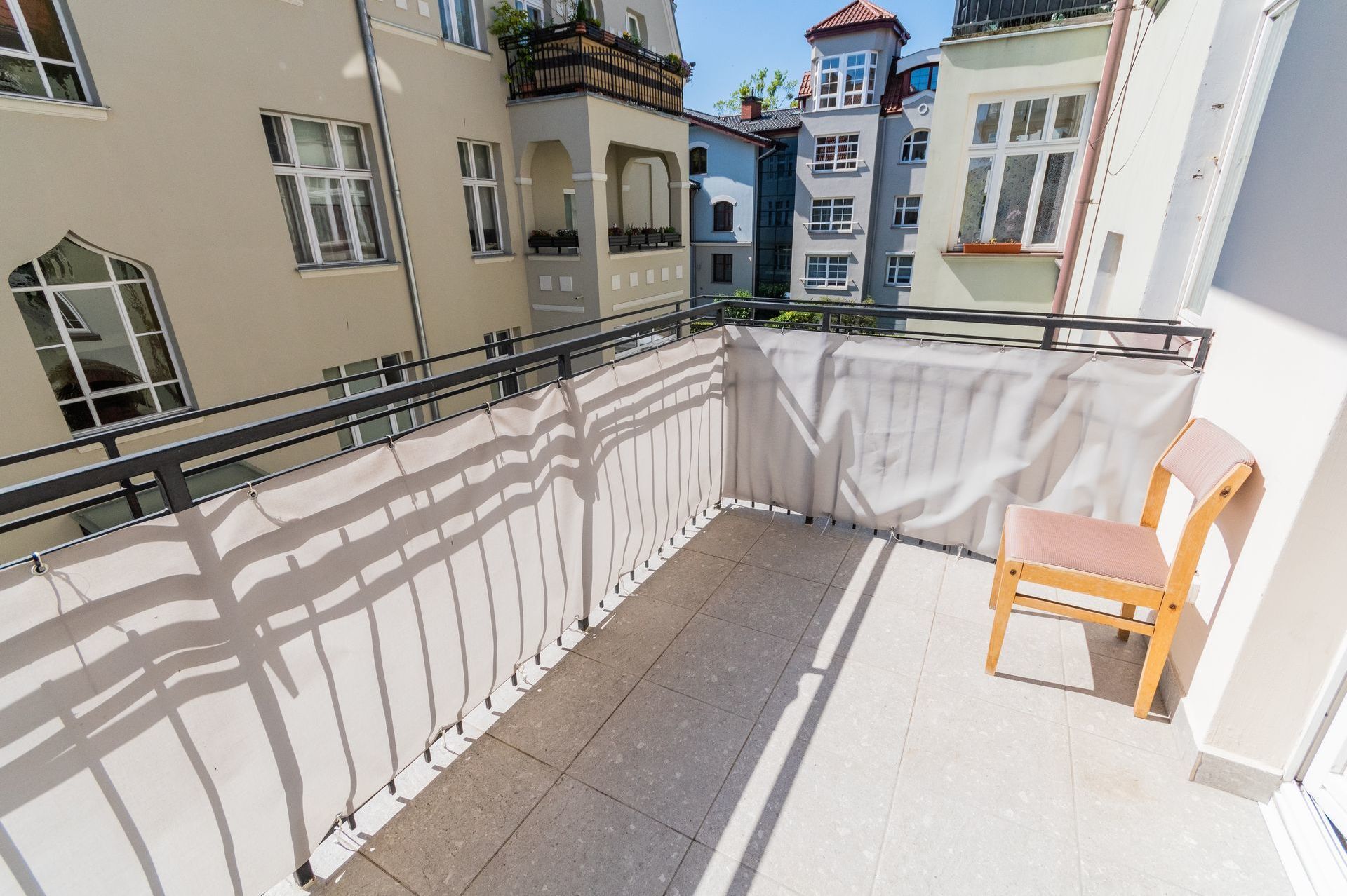 Grand Apartments