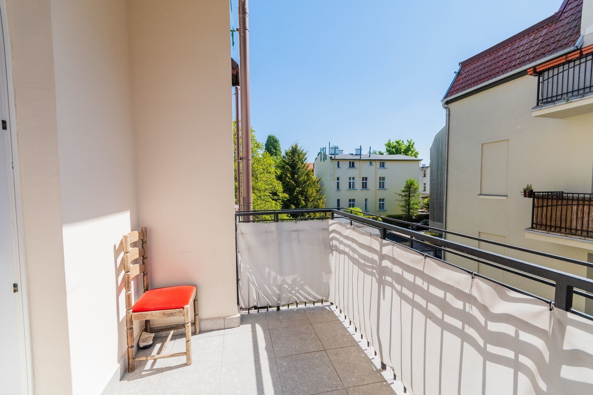 Grand Apartments
