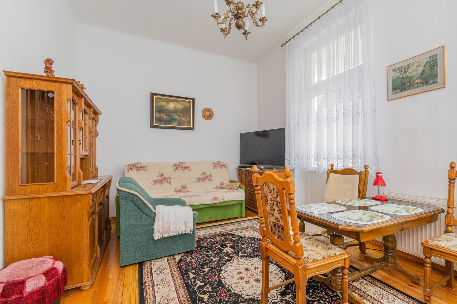Grand Apartments