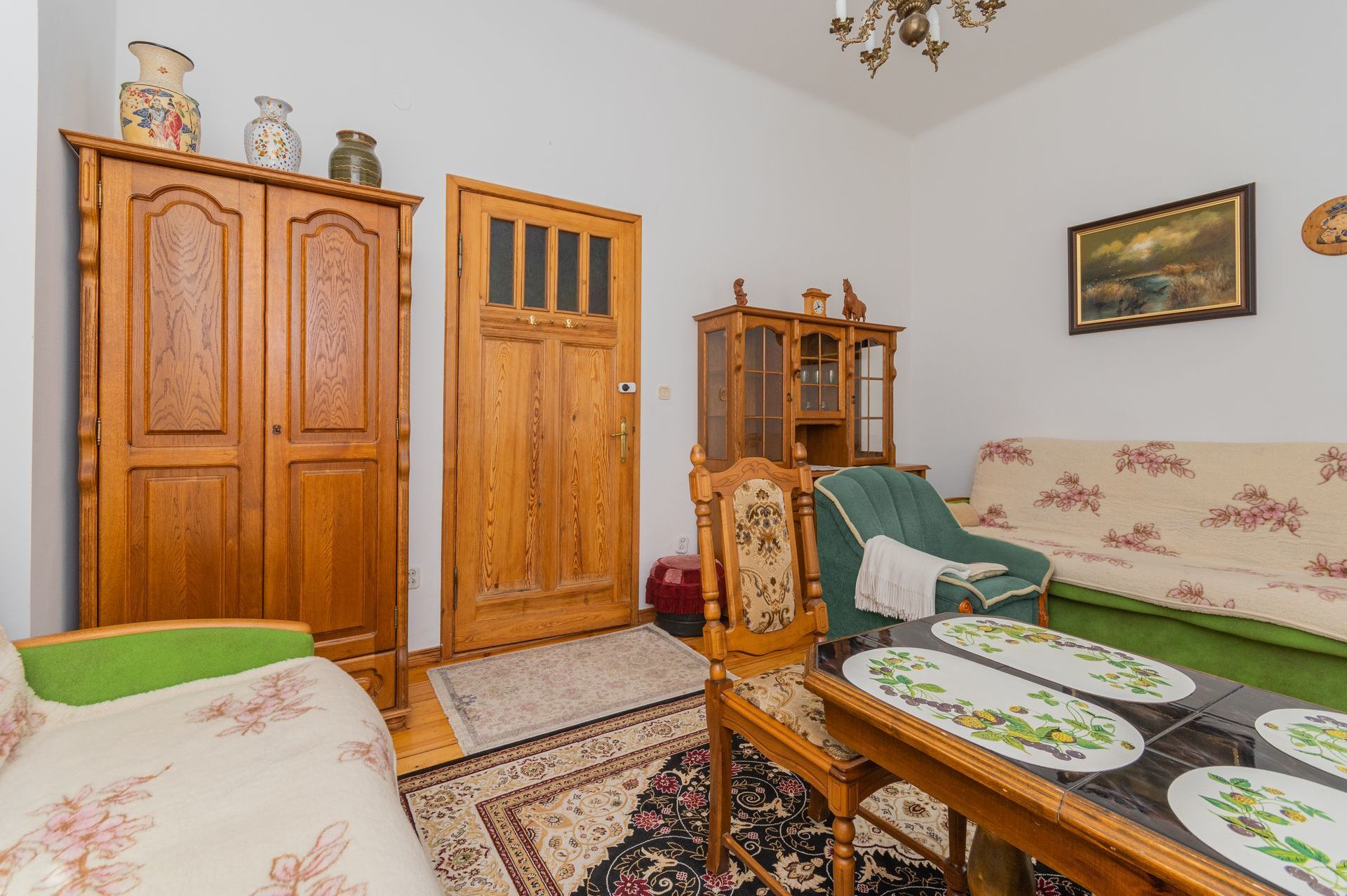 Grand Apartments