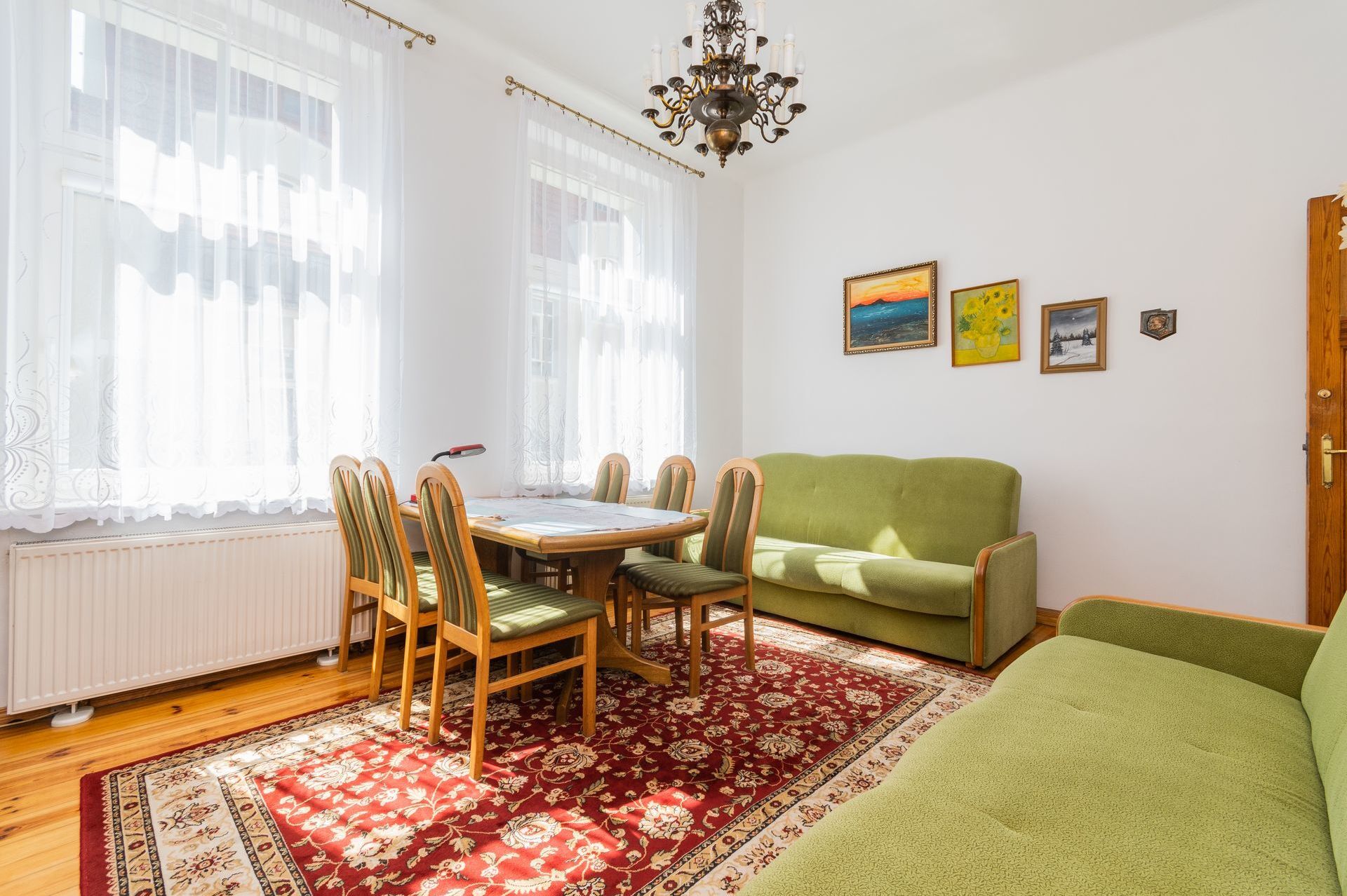Grand Apartments