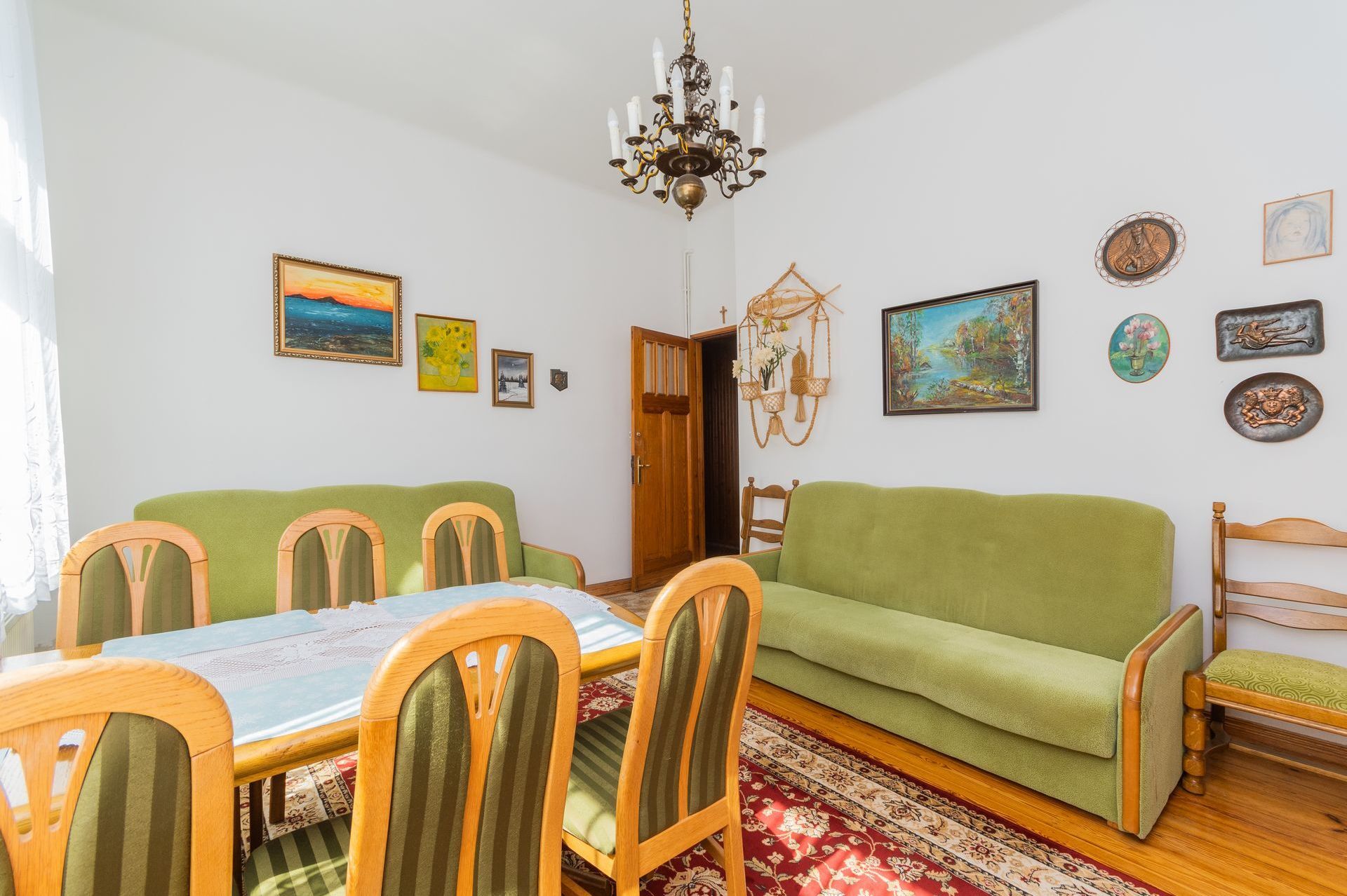 Grand Apartments