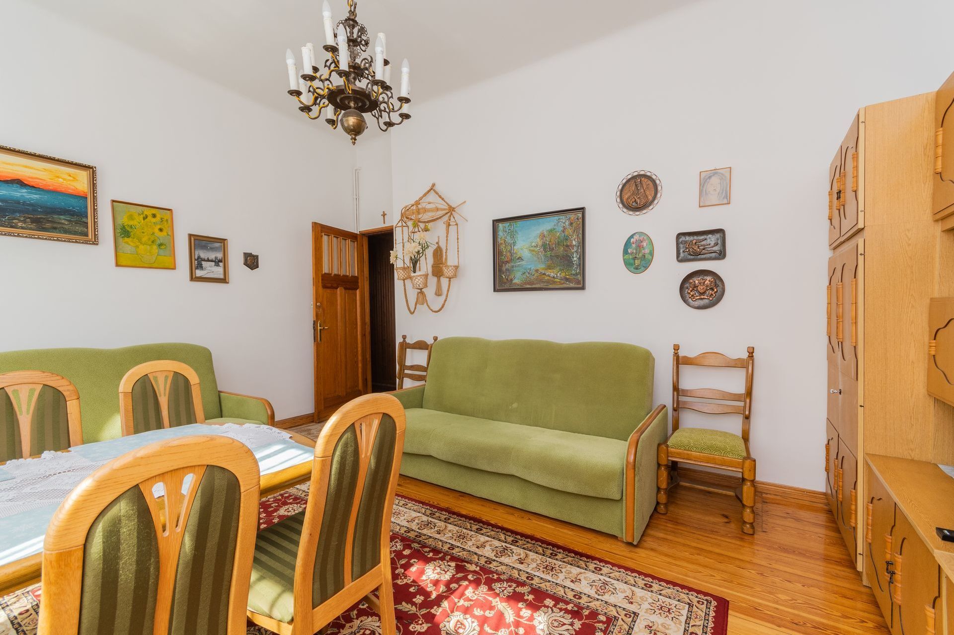 Grand Apartments
