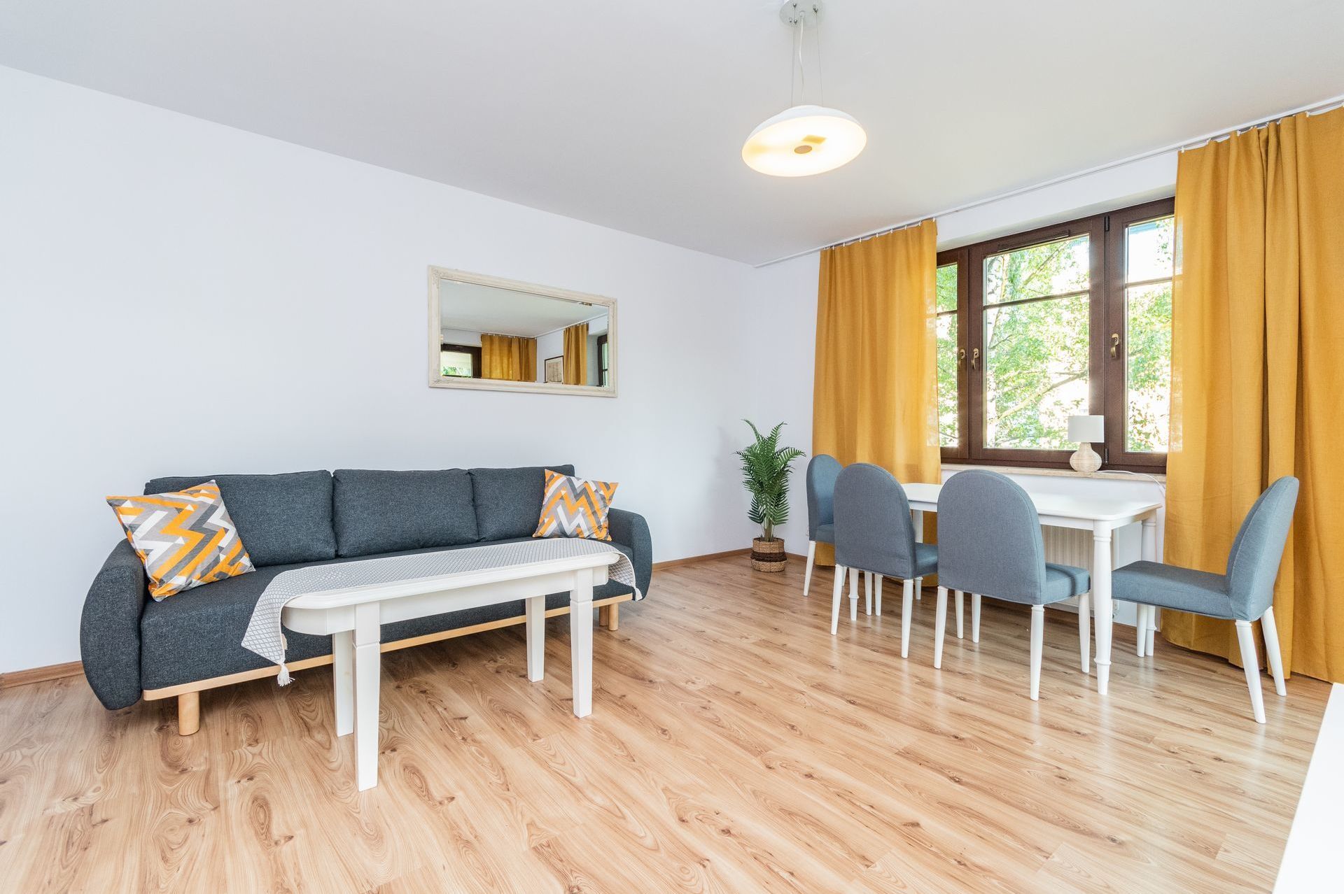 Grand Apartments