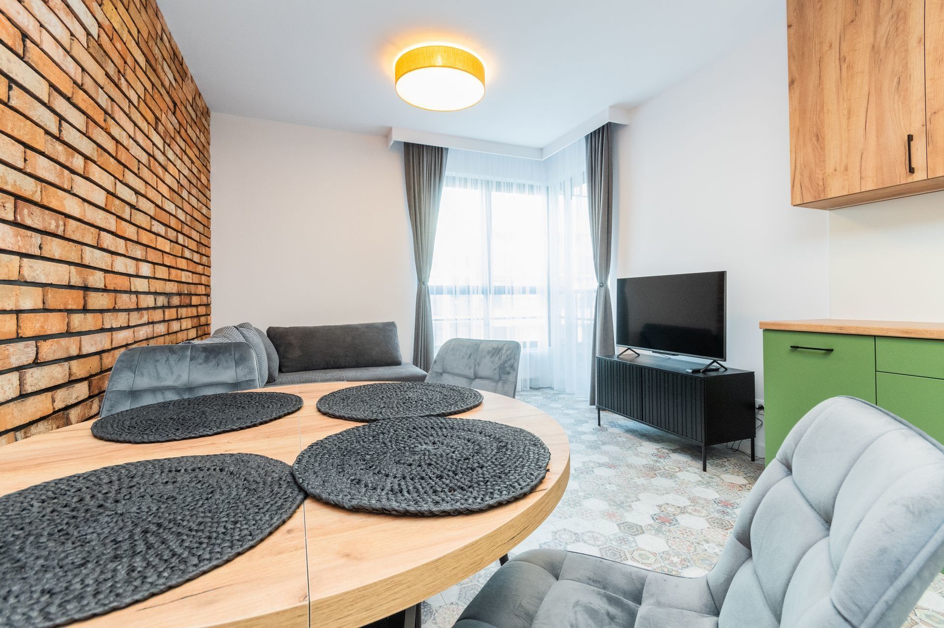 Grand Apartments