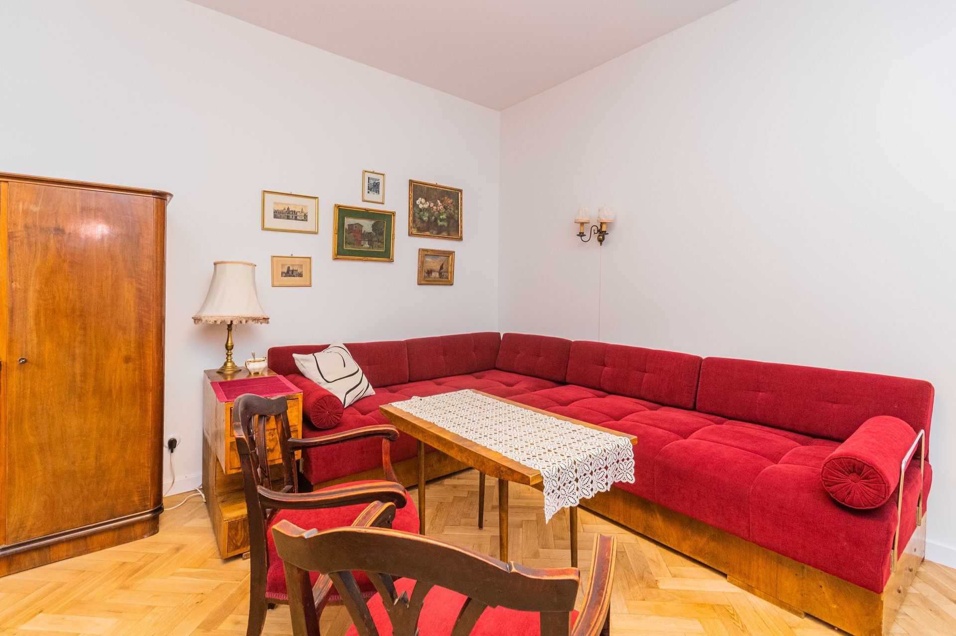 Grand Apartments