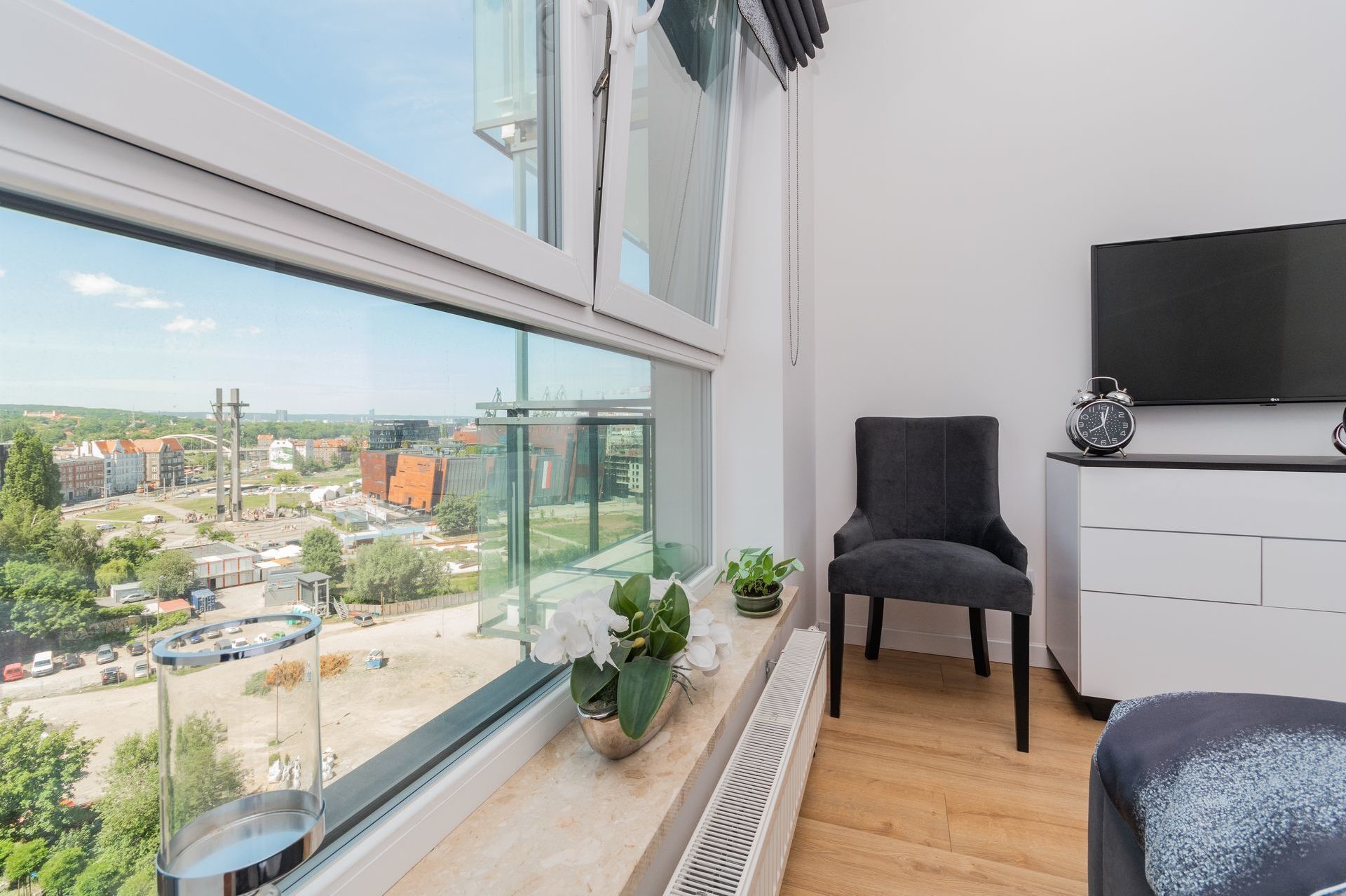 Grand Apartments
