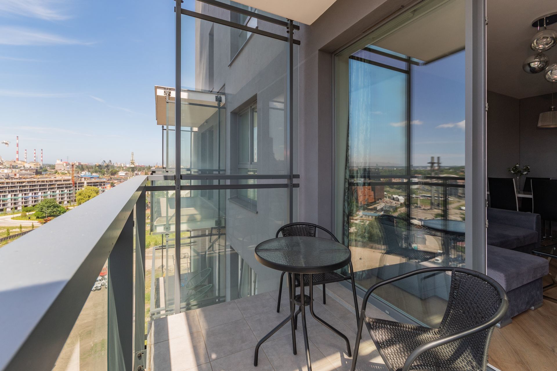 Grand Apartments