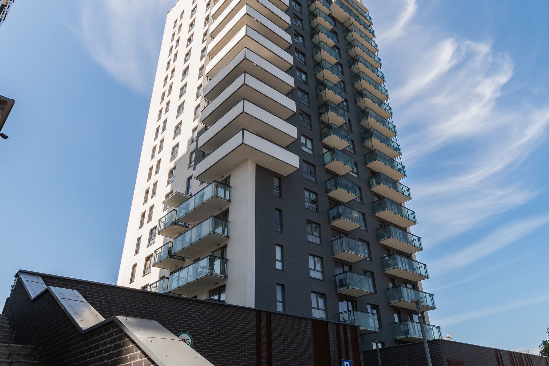 Grand Apartments
