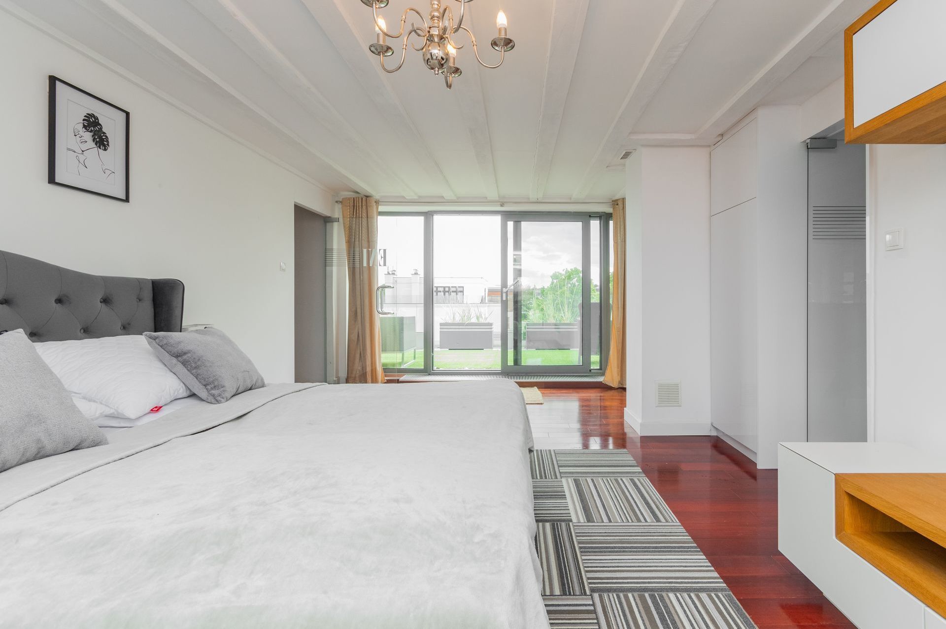 Grand Apartments