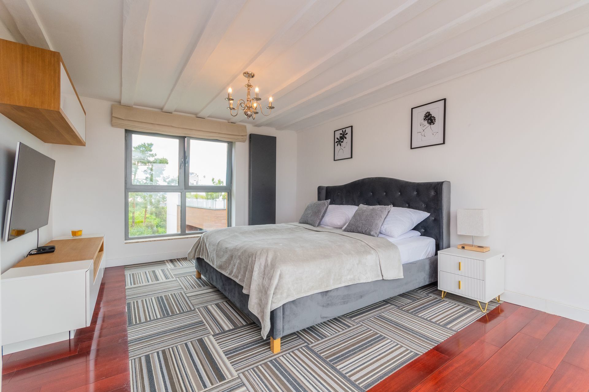 Grand Apartments