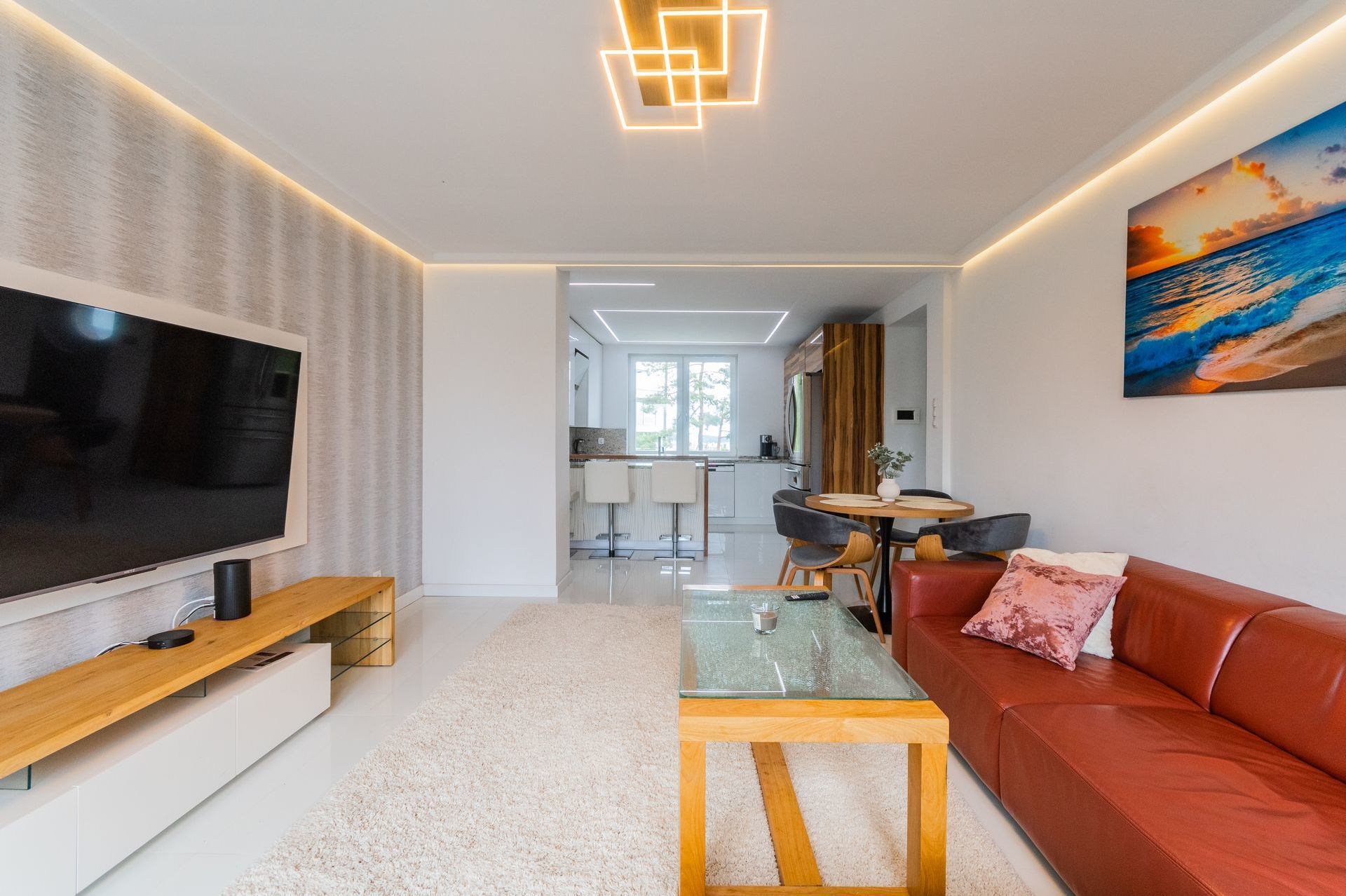 Grand Apartments