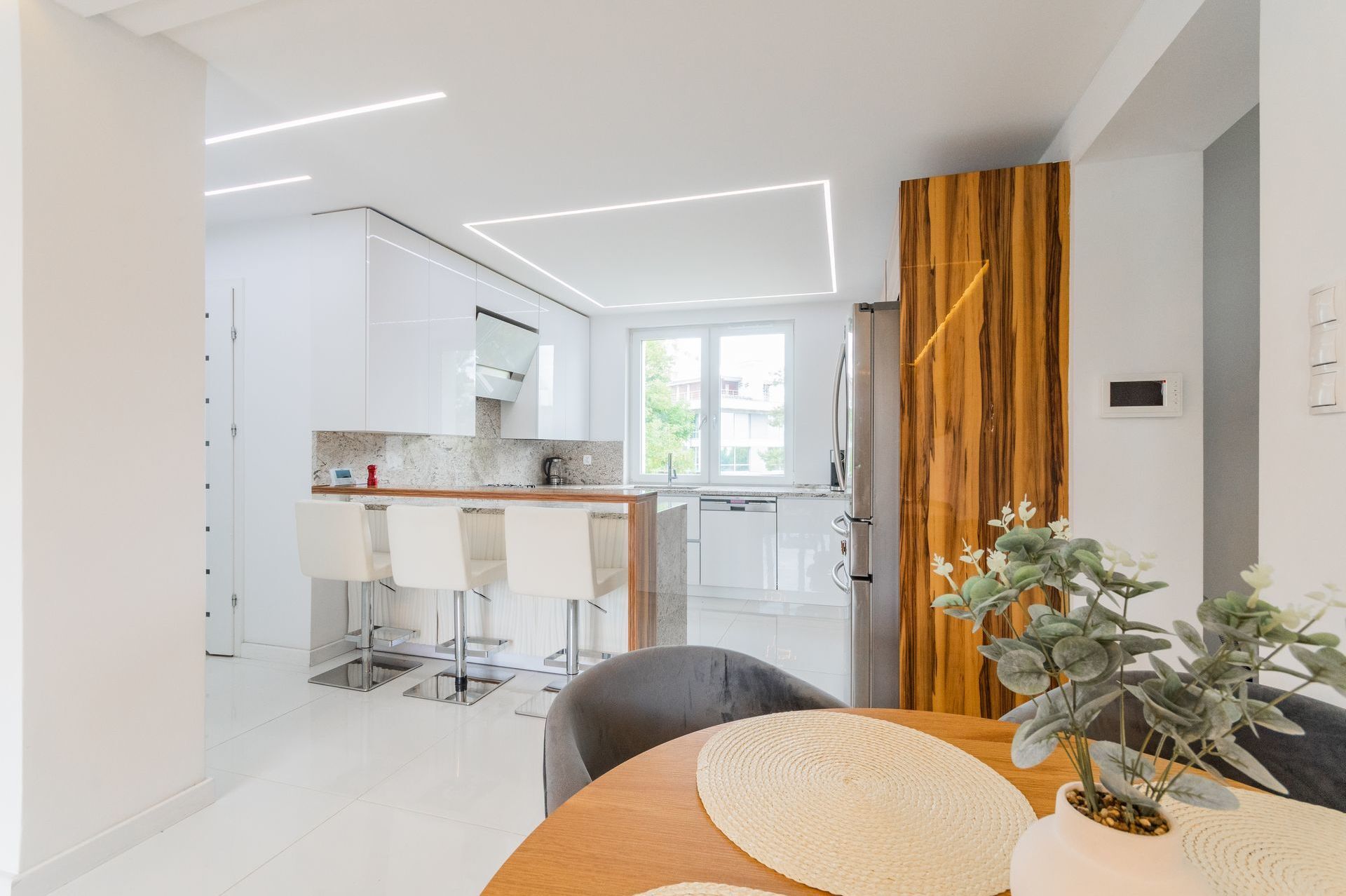 Grand Apartments