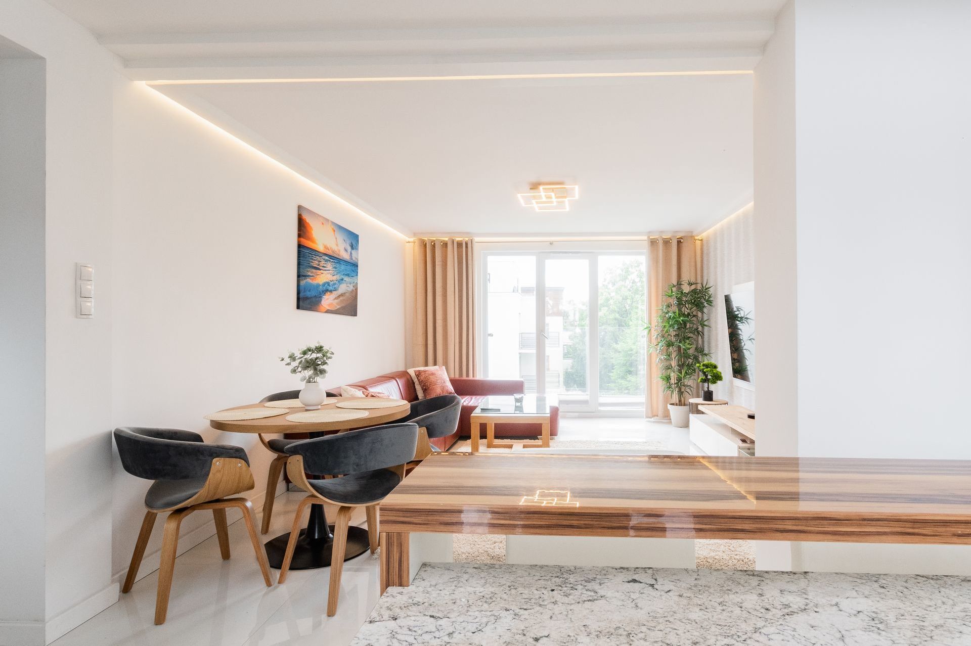 Grand Apartments