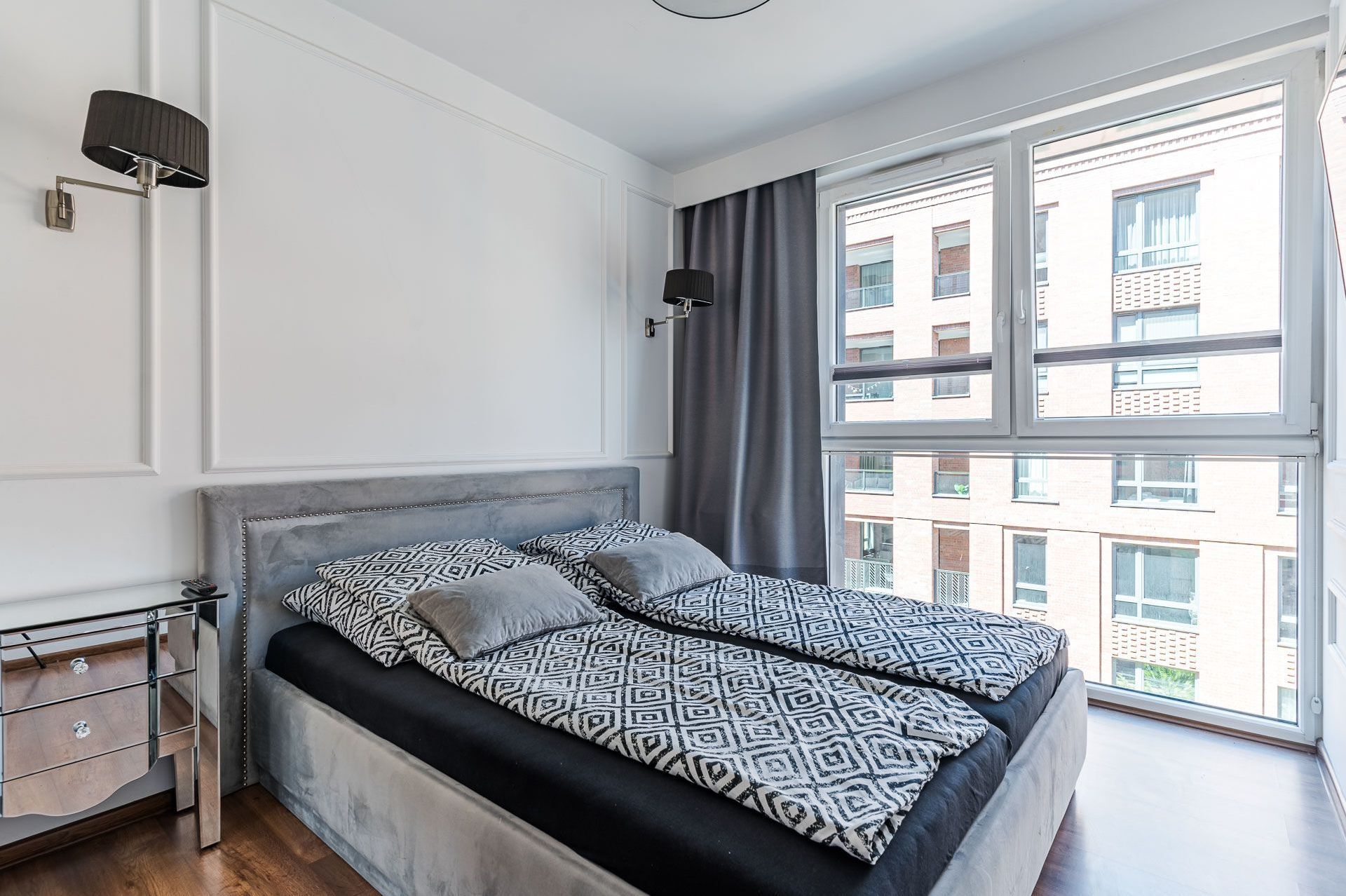 Grand Apartments