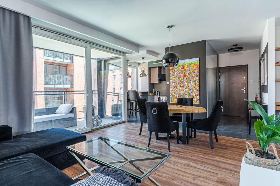 Grand Apartments