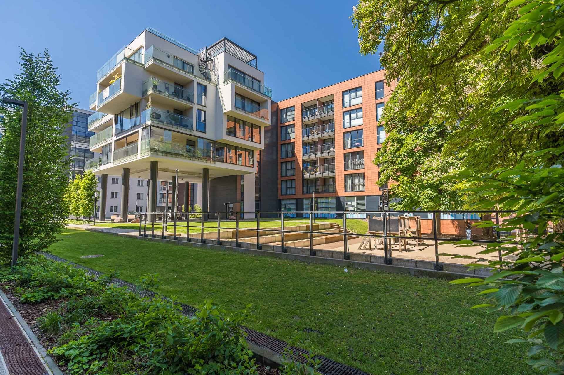 Grand Apartments