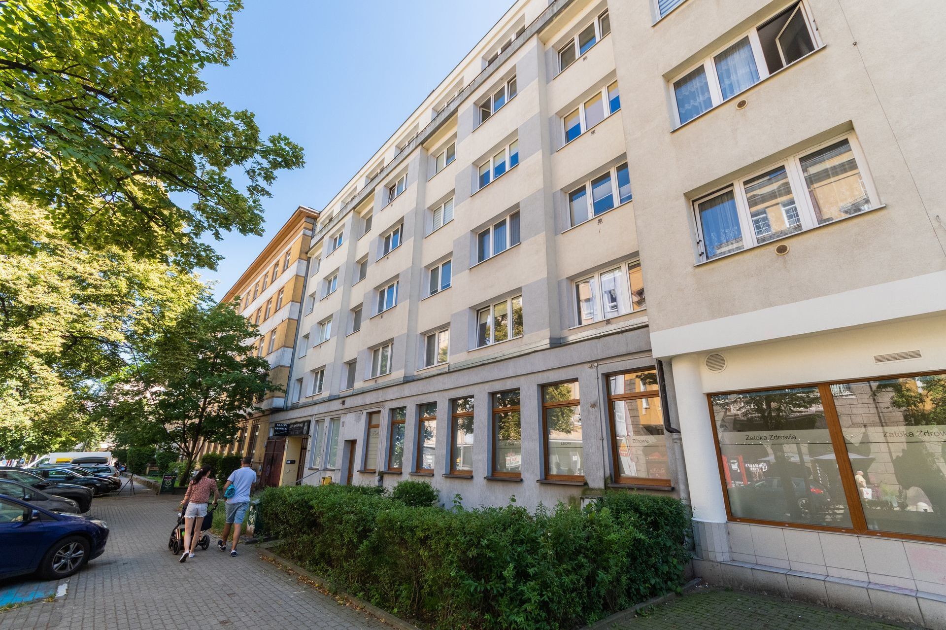 Grand Apartments