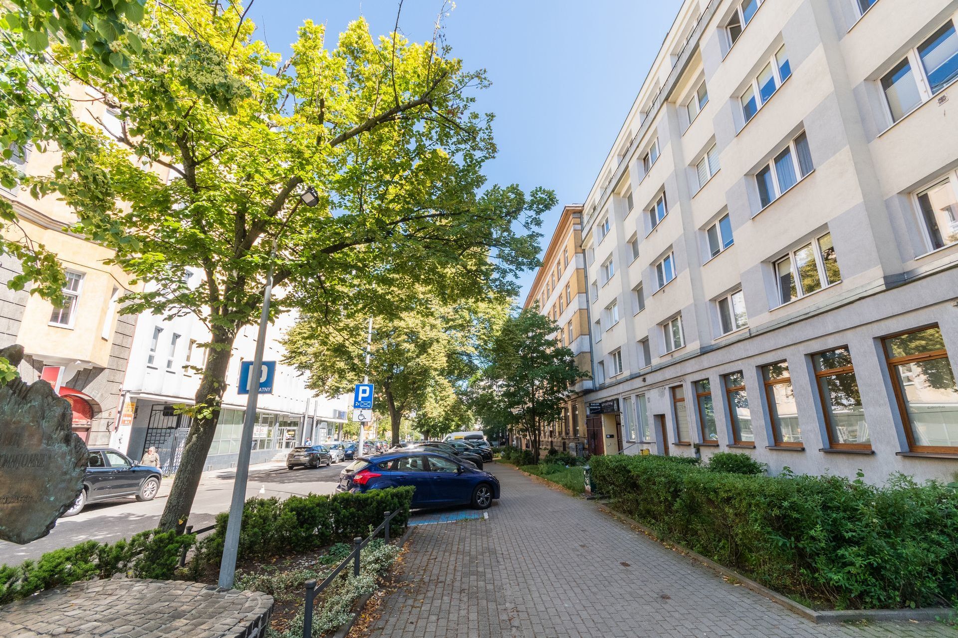 Grand Apartments