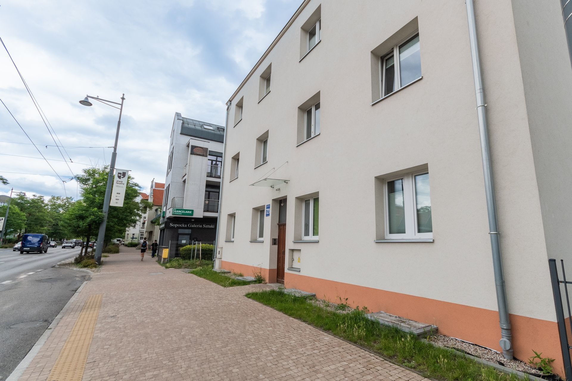 Grand Apartments