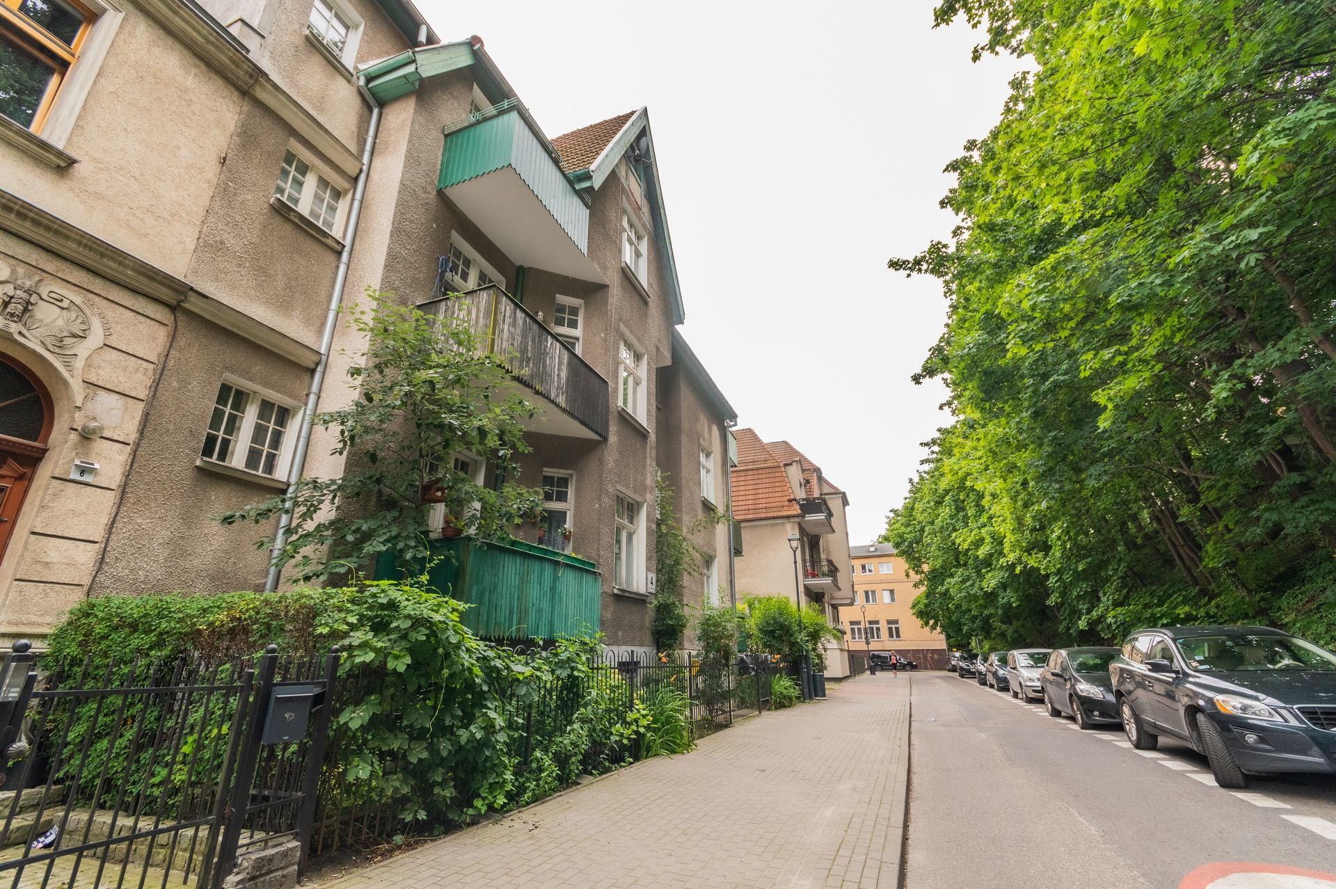 Grand Apartments