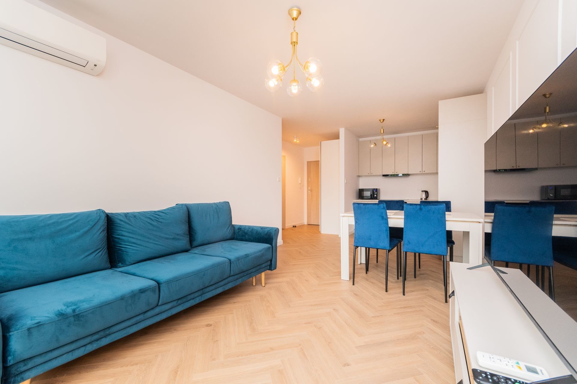 Grand Apartments