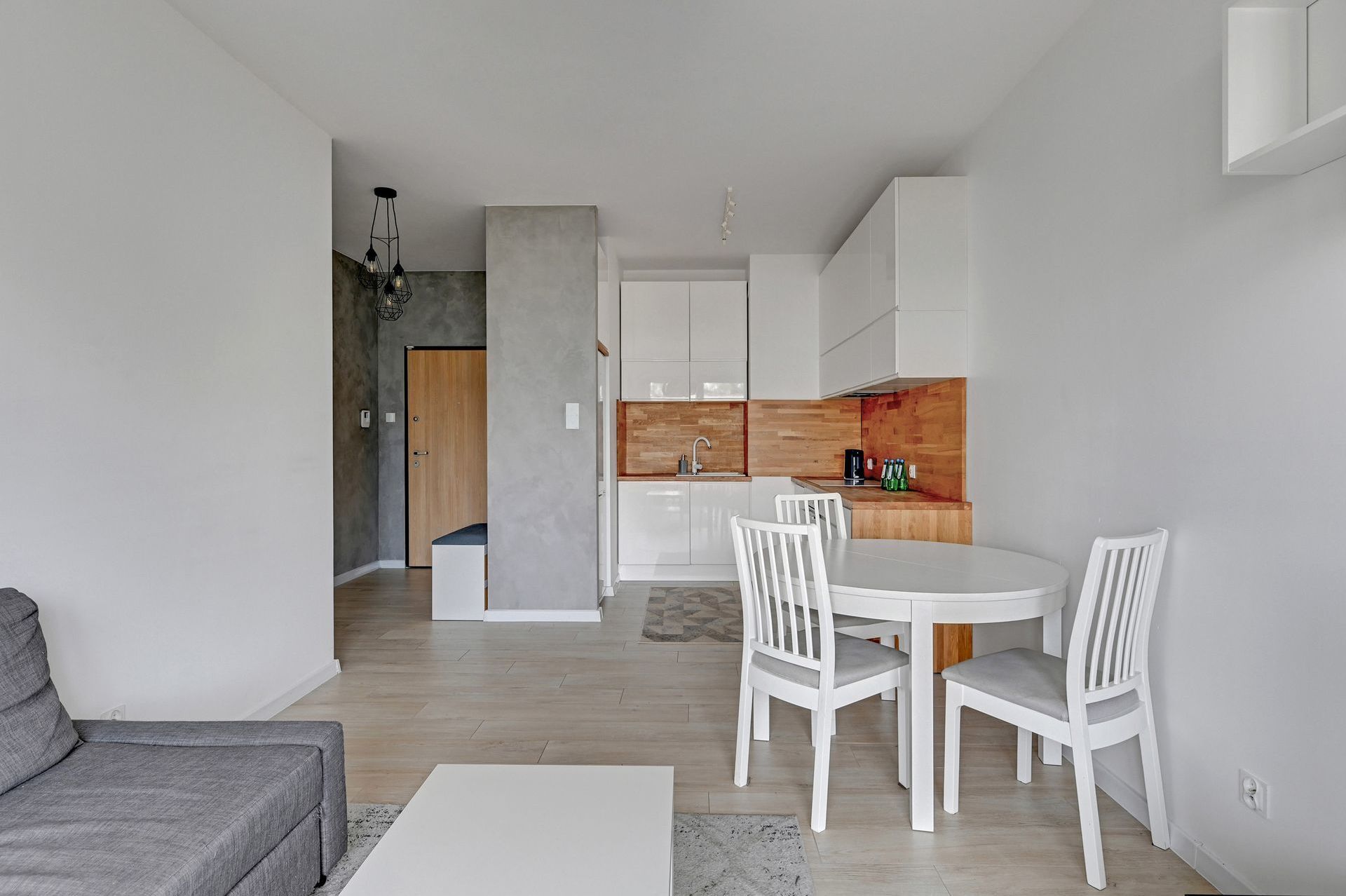 Grand Apartments